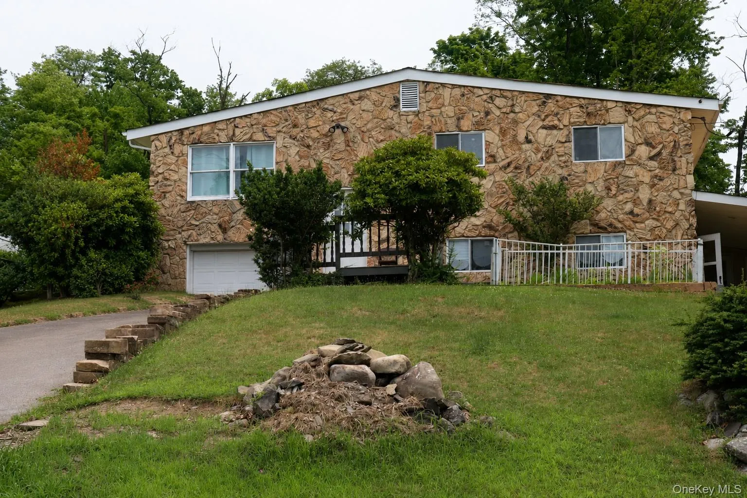 3 Tulip Lane, Monroe, NY, 4 Bedrooms Bedrooms, 9 Rooms Rooms,1 BathroomBathrooms,Residential,For Rent,Tulip,0,1026688 3 Tulip Lane, Monroe, NY, 4 Bedrooms Bedrooms, 9 Rooms Rooms,1 BathroomBathrooms,Residential,For Rent,Tulip,0,1026688