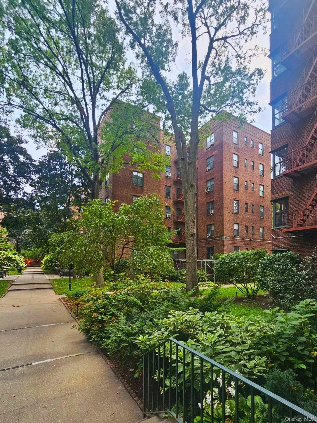 78-10 34th Avenue, New York, NY, 2 Rooms Rooms,1 BathroomBathrooms,Residential,For Rent,34th,0,1026690 78-10 34th Avenue, New York, NY, 2 Rooms Rooms,1 BathroomBathrooms,Residential,For Rent,34th,0,1026690