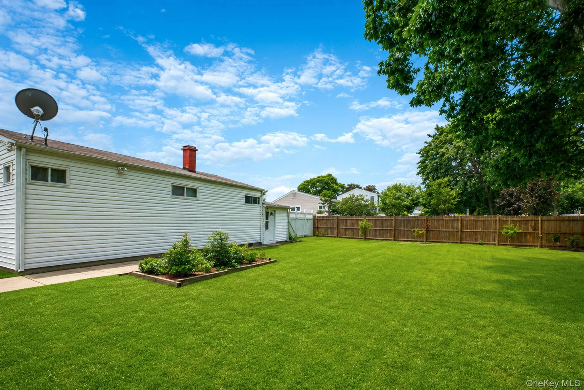 237 Dovecote Lane, Islip, NY, 4 Bedrooms Bedrooms, 8 Rooms Rooms,3 BathroomsBathrooms,Residential,For Rent,Dovecote,0,1026700 237 Dovecote Lane, Islip, NY, 4 Bedrooms Bedrooms, 8 Rooms Rooms,3 BathroomsBathrooms,Residential,For Rent,Dovecote,0,1026700