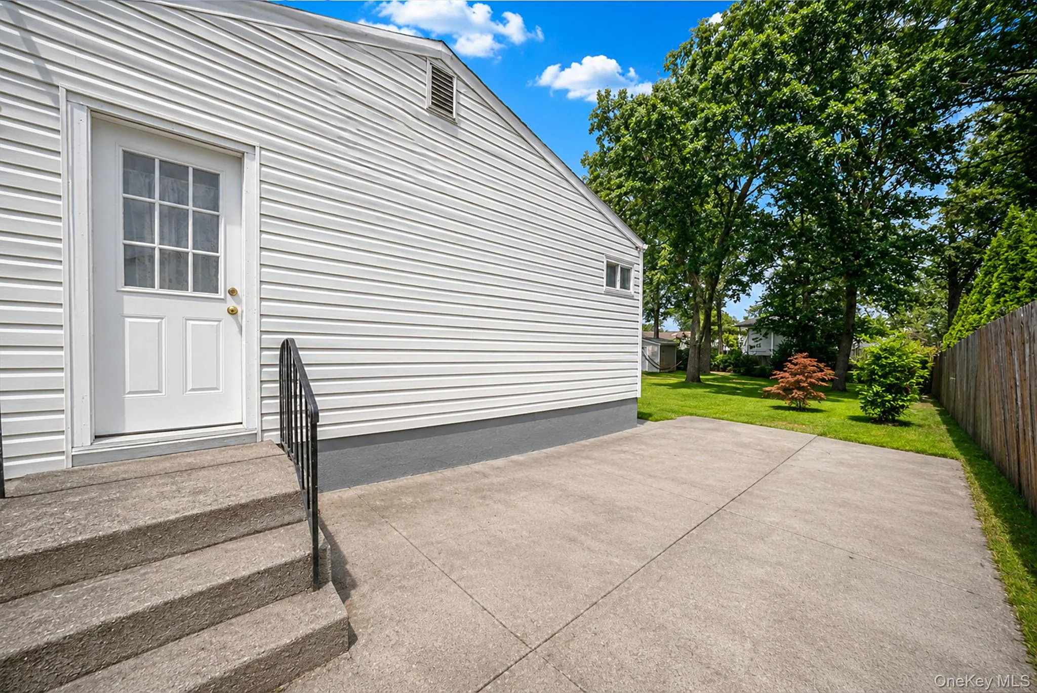 237 Dovecote Lane, Islip, NY, 4 Bedrooms Bedrooms, 8 Rooms Rooms,3 BathroomsBathrooms,Residential,For Rent,Dovecote,0,1026700 237 Dovecote Lane, Islip, NY, 4 Bedrooms Bedrooms, 8 Rooms Rooms,3 BathroomsBathrooms,Residential,For Rent,Dovecote,0,1026700