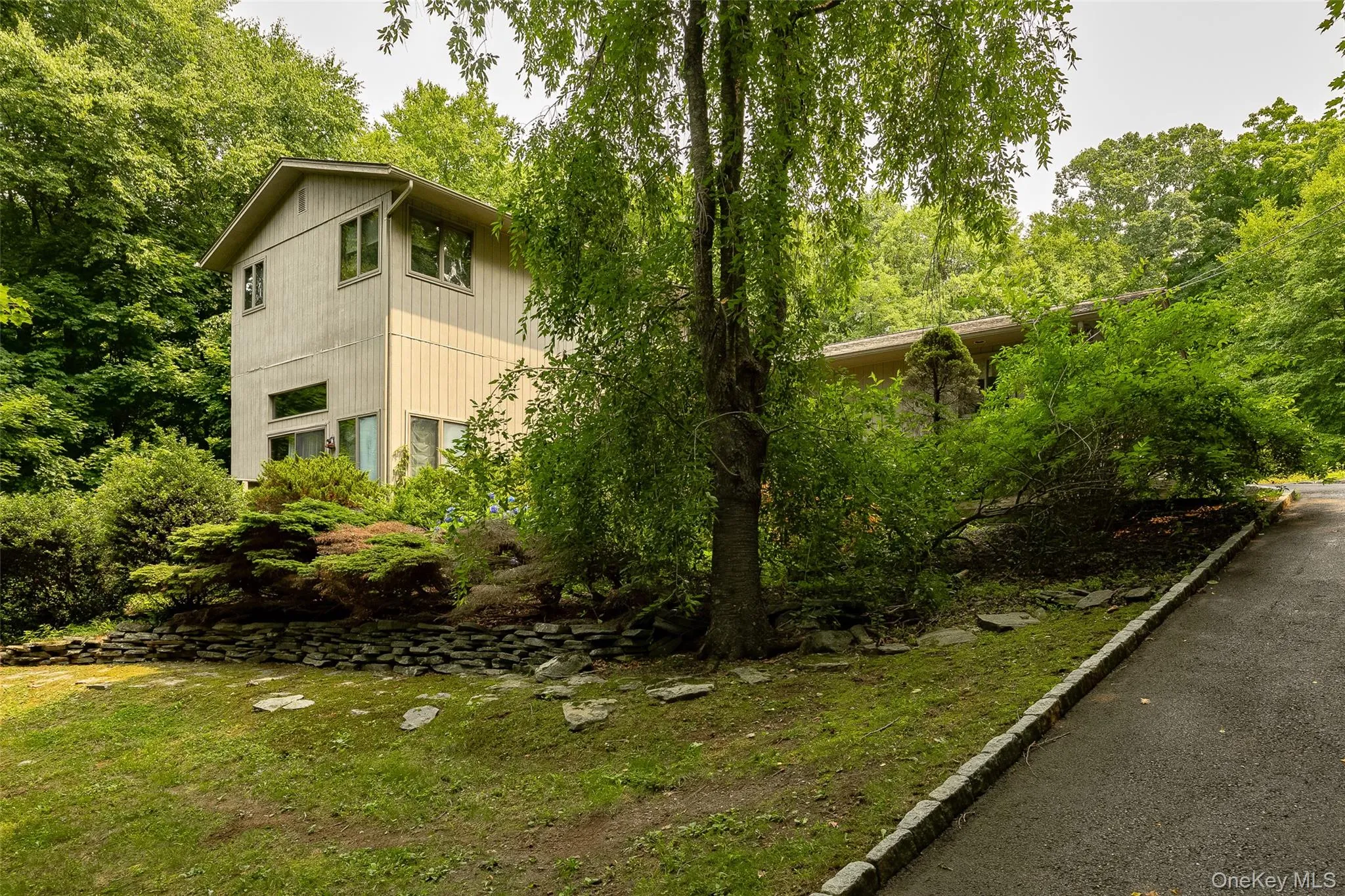 185 White Pond Road, East Fishkill, NY, 3 Bedrooms Bedrooms, 8 Rooms Rooms,2 BathroomsBathrooms,Residential,For Rent,White Pond,0,1026703 185 White Pond Road, East Fishkill, NY, 3 Bedrooms Bedrooms, 8 Rooms Rooms,2 BathroomsBathrooms,Residential,For Rent,White Pond,0,1026703