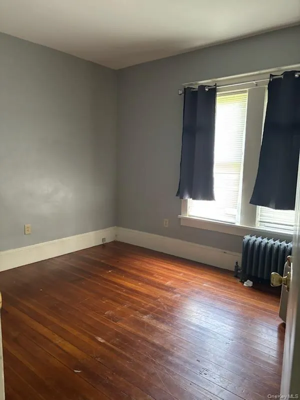 64 Maple Street, Montgomery, NY, 2 Bedrooms Bedrooms, 5 Rooms Rooms,1 BathroomBathrooms,Residential Lease,For Rent,Maple,0,1026704 64 Maple Street, Montgomery, NY, 2 Bedrooms Bedrooms, 5 Rooms Rooms,1 BathroomBathrooms,Residential Lease,For Rent,Maple,0,1026704