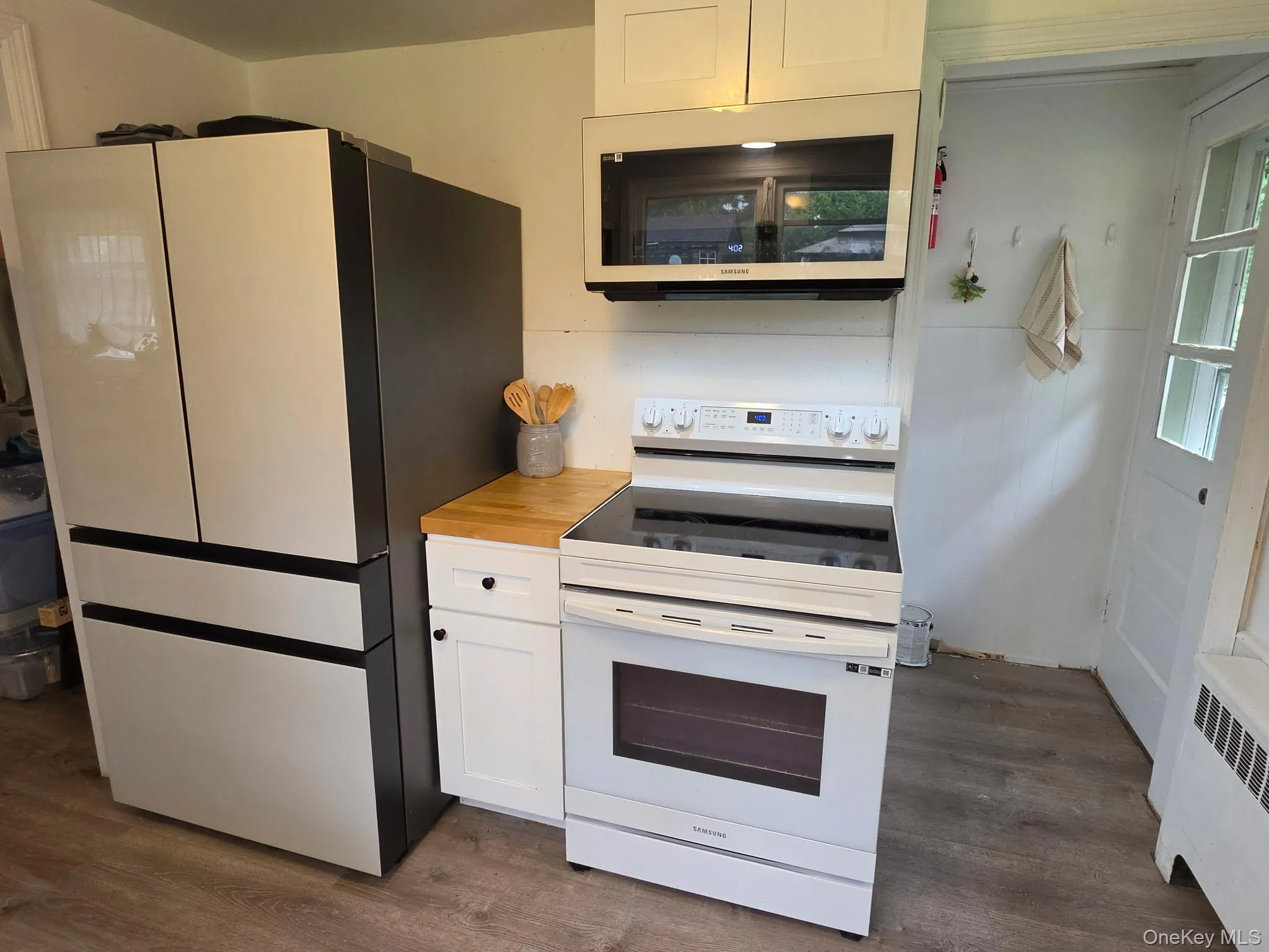 75 Birch Drive, Pine Plains, NY, 3 Bedrooms Bedrooms, 6 Rooms Rooms,1 BathroomBathrooms,Residential,For Rent,Birch,0,1026705 75 Birch Drive, Pine Plains, NY, 3 Bedrooms Bedrooms, 6 Rooms Rooms,1 BathroomBathrooms,Residential,For Rent,Birch,0,1026705