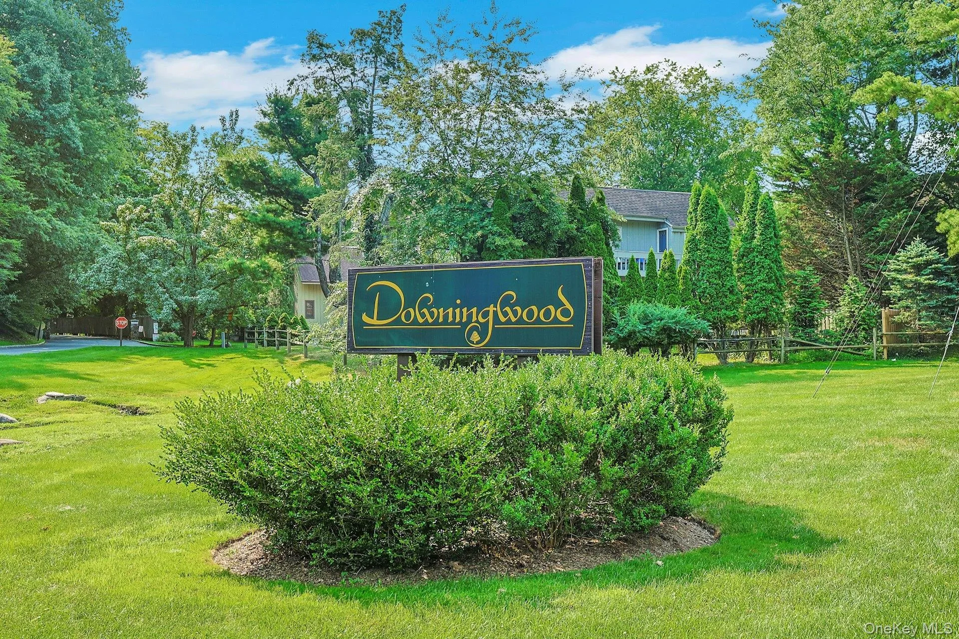 The Downingwood complex is situated in the heart of Irvington. It offers easy access to both trains and shops, parks, and schools. It's a great place to live... The Downingwood complex is situated in the heart of Irvington. It offers easy access to both trains and shops, parks, and schools. It's a great place to live...
