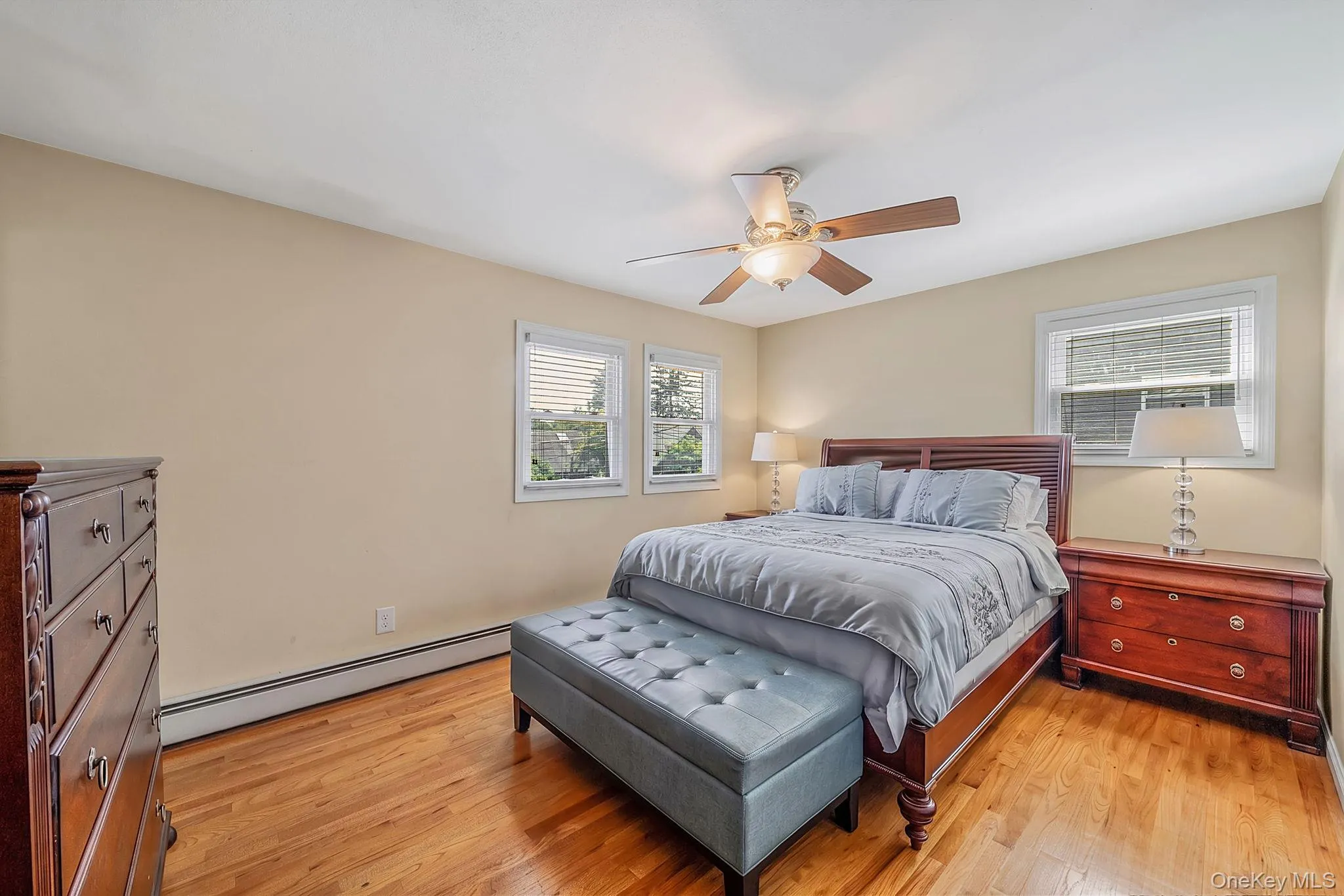 523 Livingston Street, Hempstead, NY, 3 Bedrooms Bedrooms, 6 Rooms Rooms,3 BathroomsBathrooms,Residential,For Rent,Livingston,0,1026708 523 Livingston Street, Hempstead, NY, 3 Bedrooms Bedrooms, 6 Rooms Rooms,3 BathroomsBathrooms,Residential,For Rent,Livingston,0,1026708