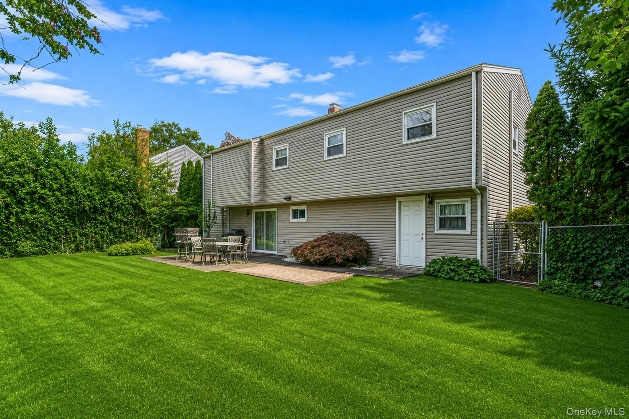 523 Livingston Street, Hempstead, NY, 3 Bedrooms Bedrooms, 6 Rooms Rooms,3 BathroomsBathrooms,Residential,For Rent,Livingston,0,1026708 523 Livingston Street, Hempstead, NY, 3 Bedrooms Bedrooms, 6 Rooms Rooms,3 BathroomsBathrooms,Residential,For Rent,Livingston,0,1026708