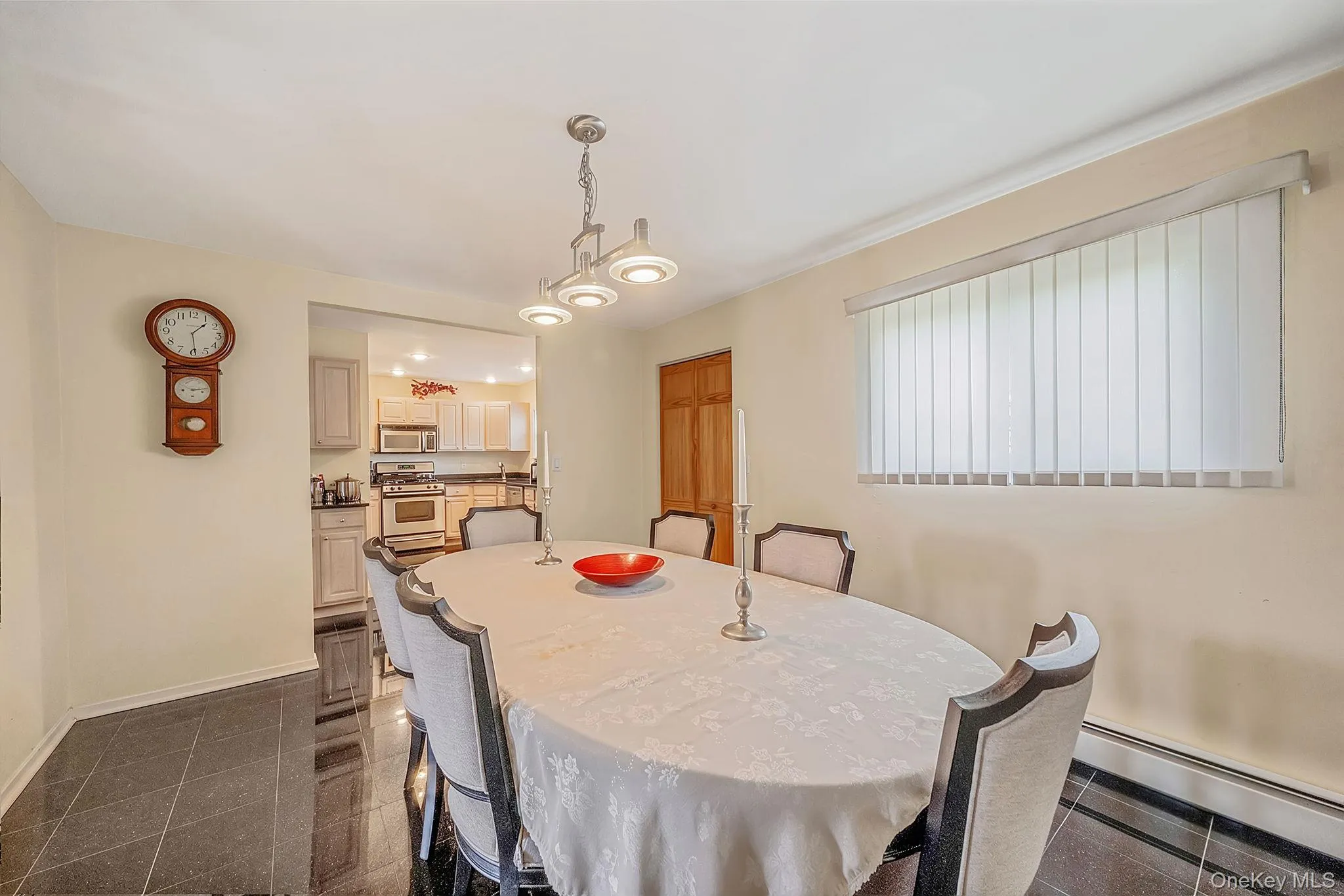 523 Livingston Street, Hempstead, NY, 3 Bedrooms Bedrooms, 6 Rooms Rooms,3 BathroomsBathrooms,Residential,For Rent,Livingston,0,1026708 523 Livingston Street, Hempstead, NY, 3 Bedrooms Bedrooms, 6 Rooms Rooms,3 BathroomsBathrooms,Residential,For Rent,Livingston,0,1026708