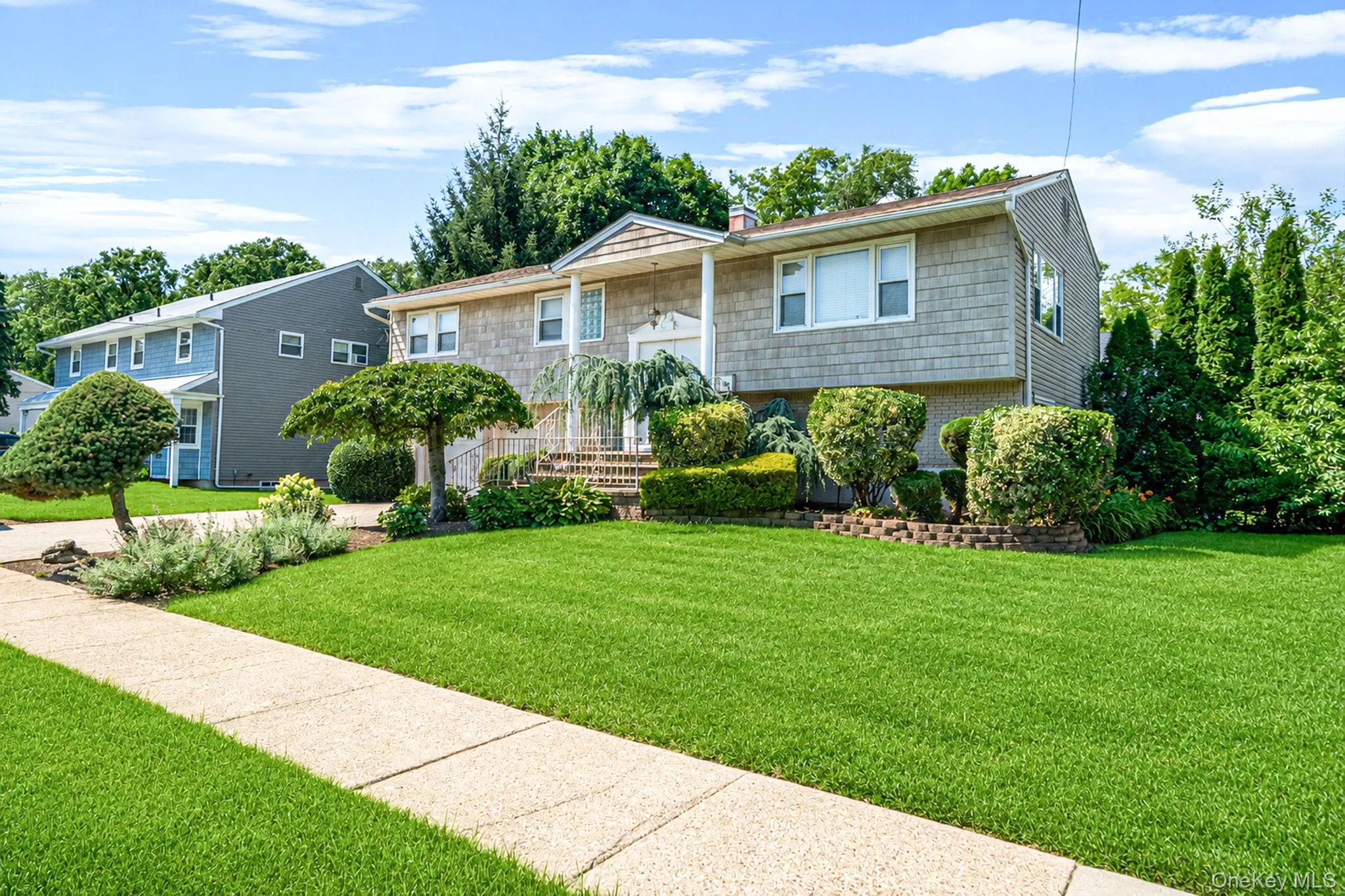 523 Livingston Street, Hempstead, NY, 3 Bedrooms Bedrooms, 6 Rooms Rooms,3 BathroomsBathrooms,Residential,For Rent,Livingston,0,1026708 523 Livingston Street, Hempstead, NY, 3 Bedrooms Bedrooms, 6 Rooms Rooms,3 BathroomsBathrooms,Residential,For Rent,Livingston,0,1026708