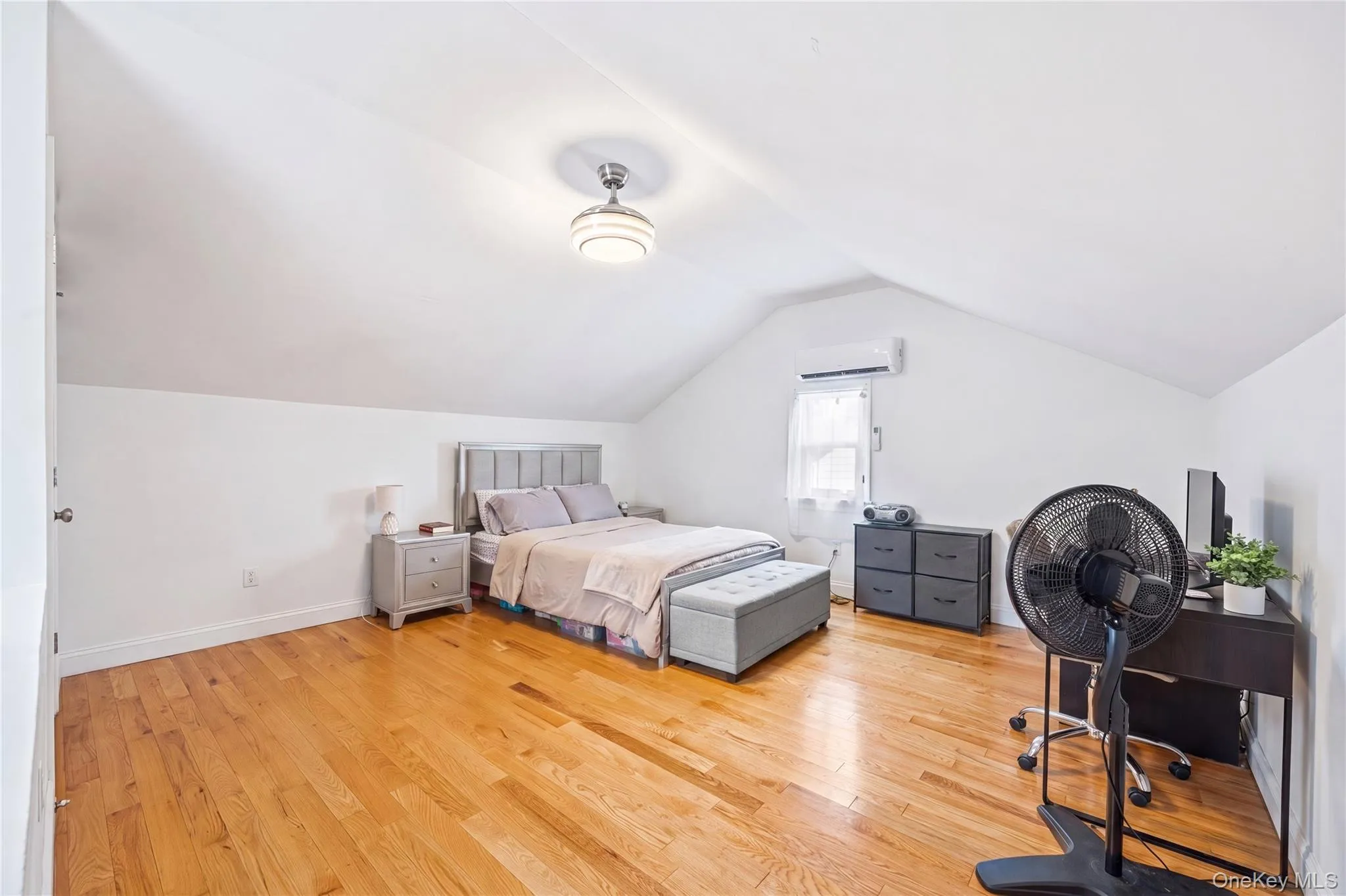 432 Bedford Avenue, Mount Vernon, NY, 4 Bedrooms Bedrooms, 8 Rooms Rooms,1 BathroomBathrooms,Residential,For Rent,Bedford,0,1026711 432 Bedford Avenue, Mount Vernon, NY, 4 Bedrooms Bedrooms, 8 Rooms Rooms,1 BathroomBathrooms,Residential,For Rent,Bedford,0,1026711