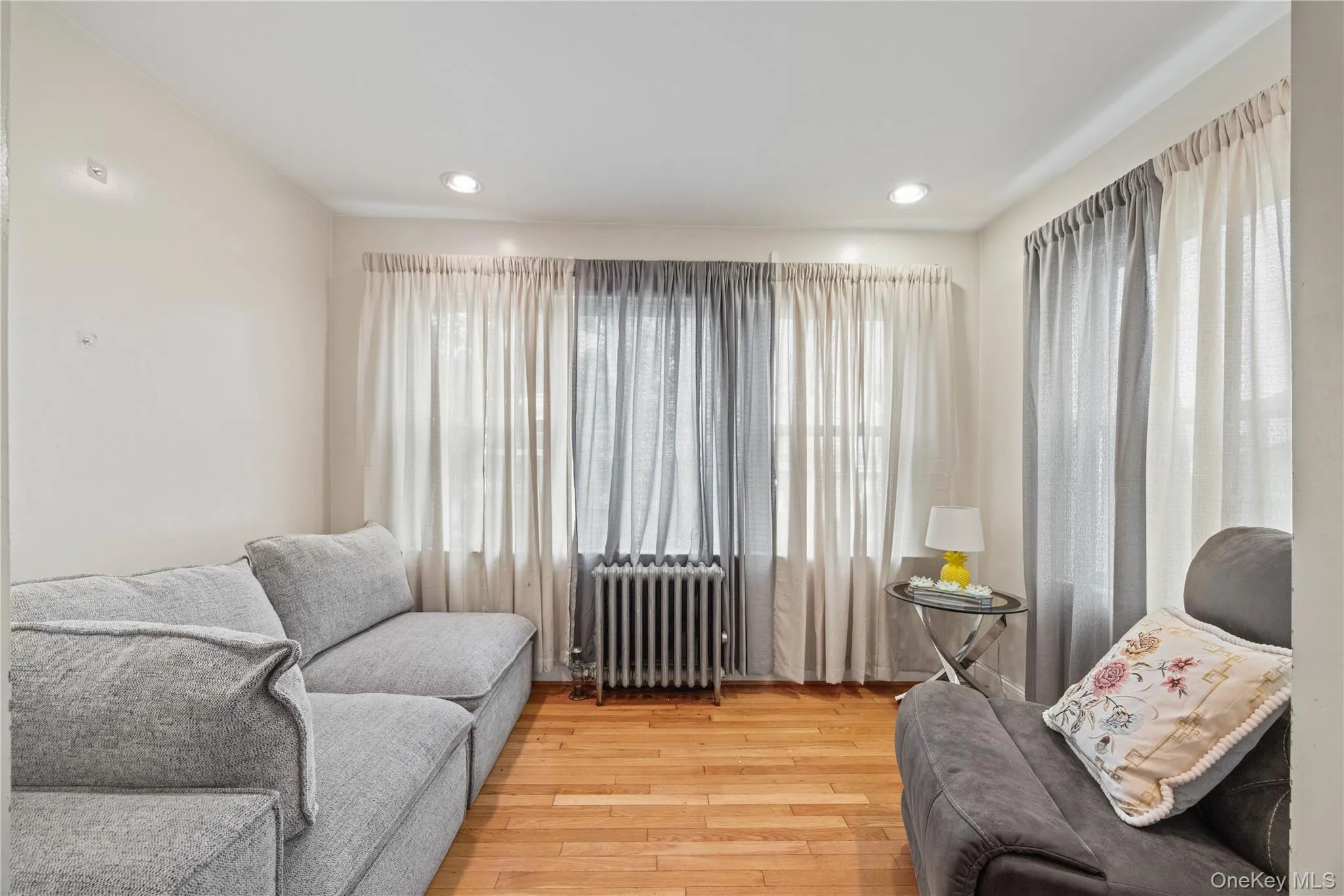 432 Bedford Avenue, Mount Vernon, NY, 4 Bedrooms Bedrooms, 8 Rooms Rooms,1 BathroomBathrooms,Residential,For Rent,Bedford,0,1026711 432 Bedford Avenue, Mount Vernon, NY, 4 Bedrooms Bedrooms, 8 Rooms Rooms,1 BathroomBathrooms,Residential,For Rent,Bedford,0,1026711