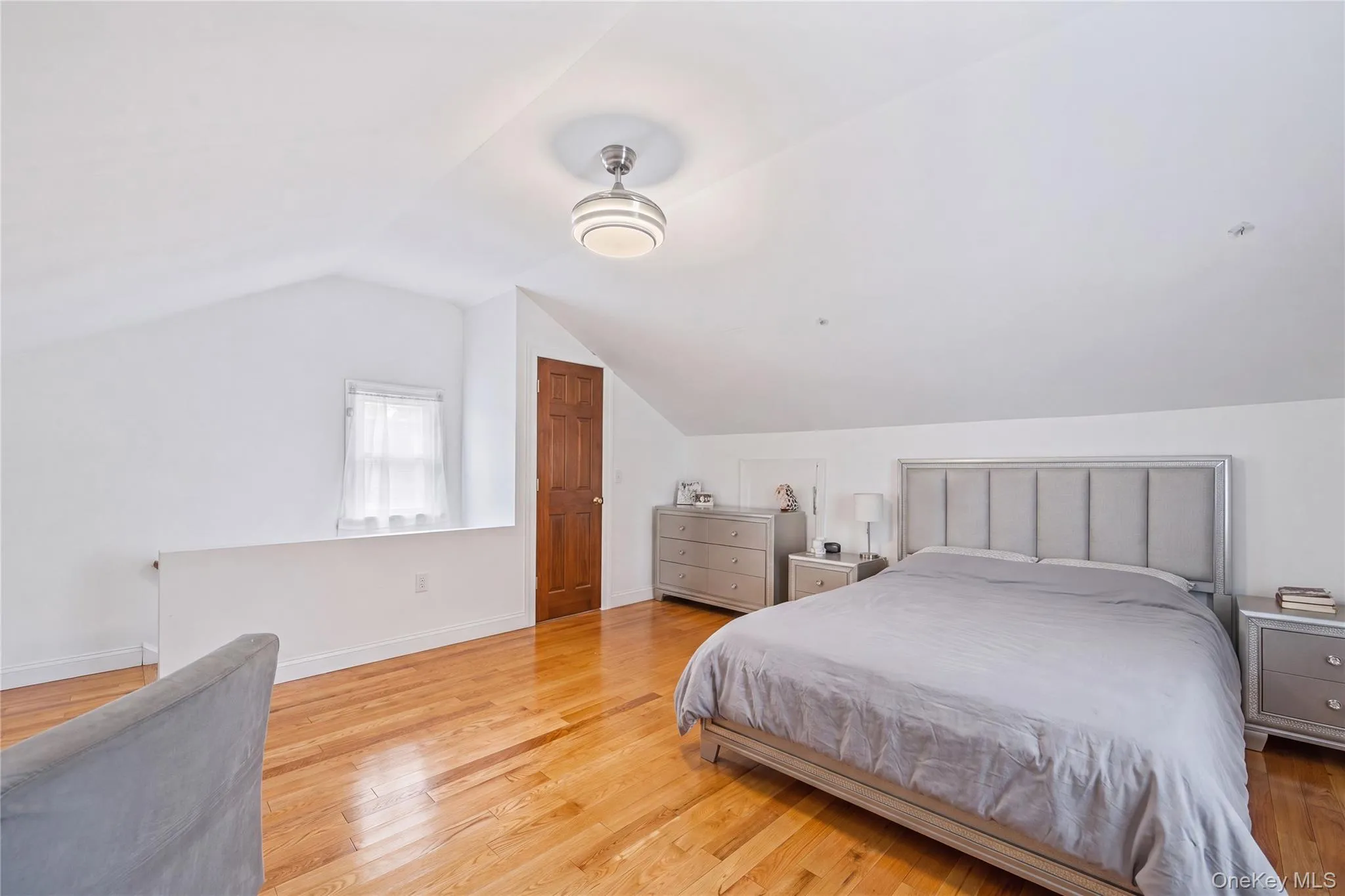 432 Bedford Avenue, Mount Vernon, NY, 4 Bedrooms Bedrooms, 8 Rooms Rooms,1 BathroomBathrooms,Residential,For Rent,Bedford,0,1026711 432 Bedford Avenue, Mount Vernon, NY, 4 Bedrooms Bedrooms, 8 Rooms Rooms,1 BathroomBathrooms,Residential,For Rent,Bedford,0,1026711