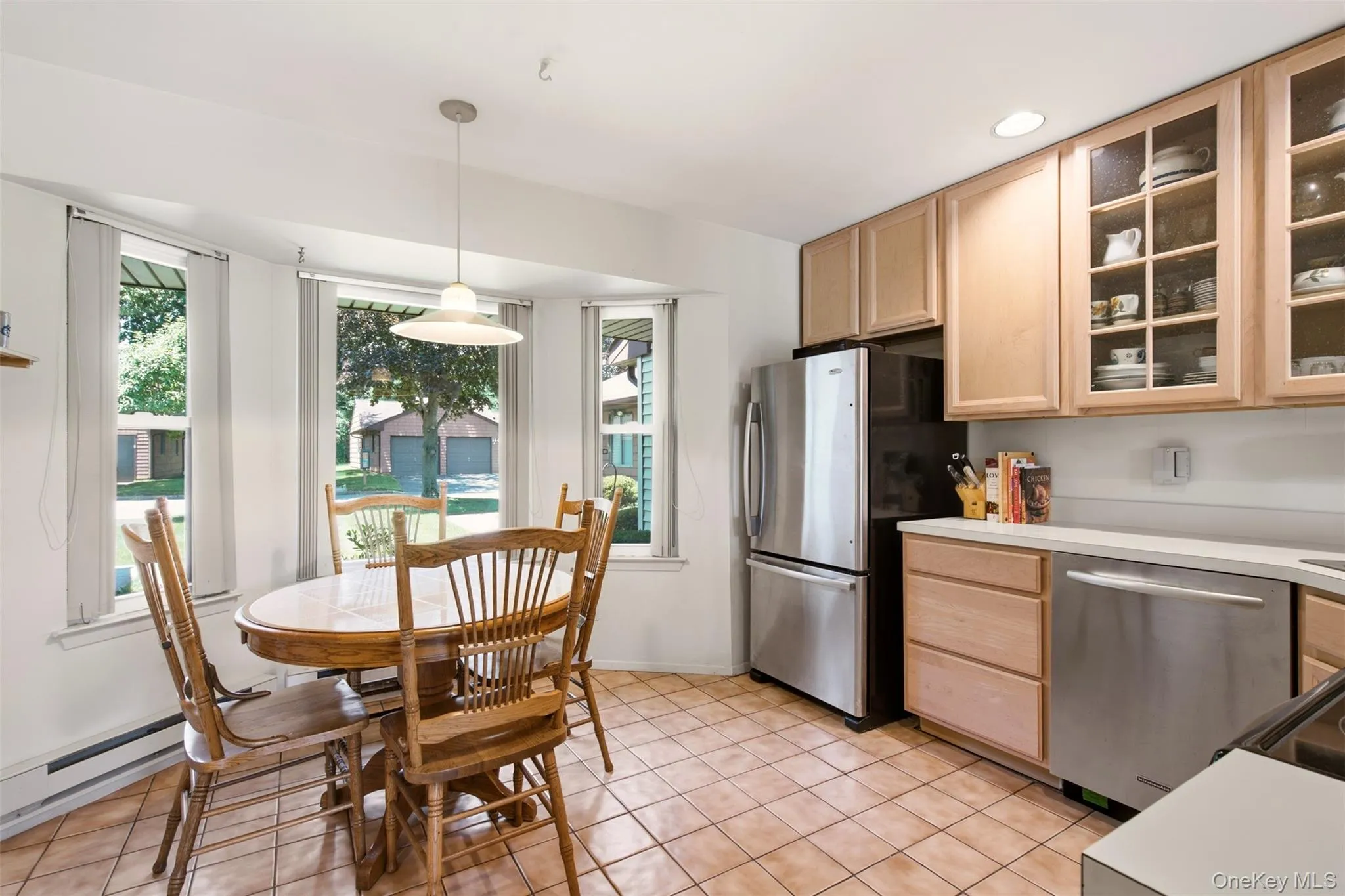 113 Scarlett Drive, Smithtown, NY, 2 Bedrooms Bedrooms, 5 Rooms Rooms,2 BathroomsBathrooms,Residential,For Rent,Scarlett,0,1026712 113 Scarlett Drive, Smithtown, NY, 2 Bedrooms Bedrooms, 5 Rooms Rooms,2 BathroomsBathrooms,Residential,For Rent,Scarlett,0,1026712