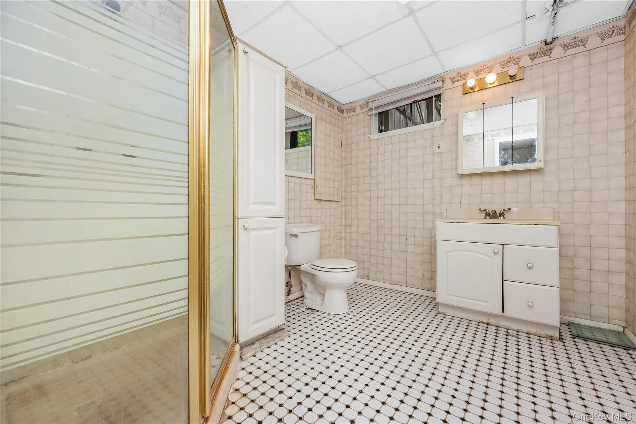 10 Gaetano Lane, Brookhaven, NY, 3 Bedrooms Bedrooms, 7 Rooms Rooms,3 BathroomsBathrooms,Residential,For Rent,Gaetano,0,1026713 10 Gaetano Lane, Brookhaven, NY, 3 Bedrooms Bedrooms, 7 Rooms Rooms,3 BathroomsBathrooms,Residential,For Rent,Gaetano,0,1026713