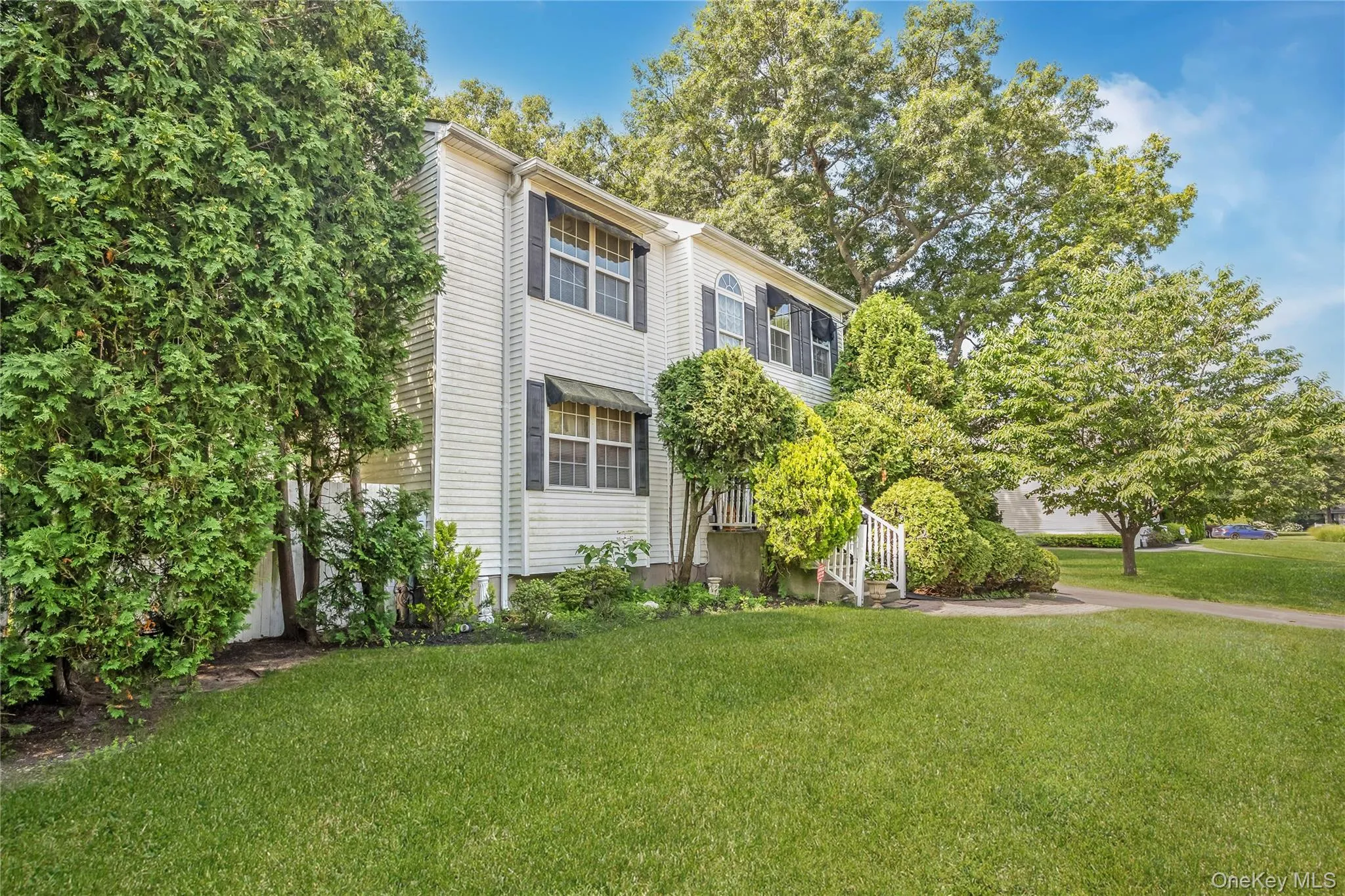 10 Gaetano Lane, Brookhaven, NY, 3 Bedrooms Bedrooms, 7 Rooms Rooms,3 BathroomsBathrooms,Residential,For Rent,Gaetano,0,1026713 10 Gaetano Lane, Brookhaven, NY, 3 Bedrooms Bedrooms, 7 Rooms Rooms,3 BathroomsBathrooms,Residential,For Rent,Gaetano,0,1026713