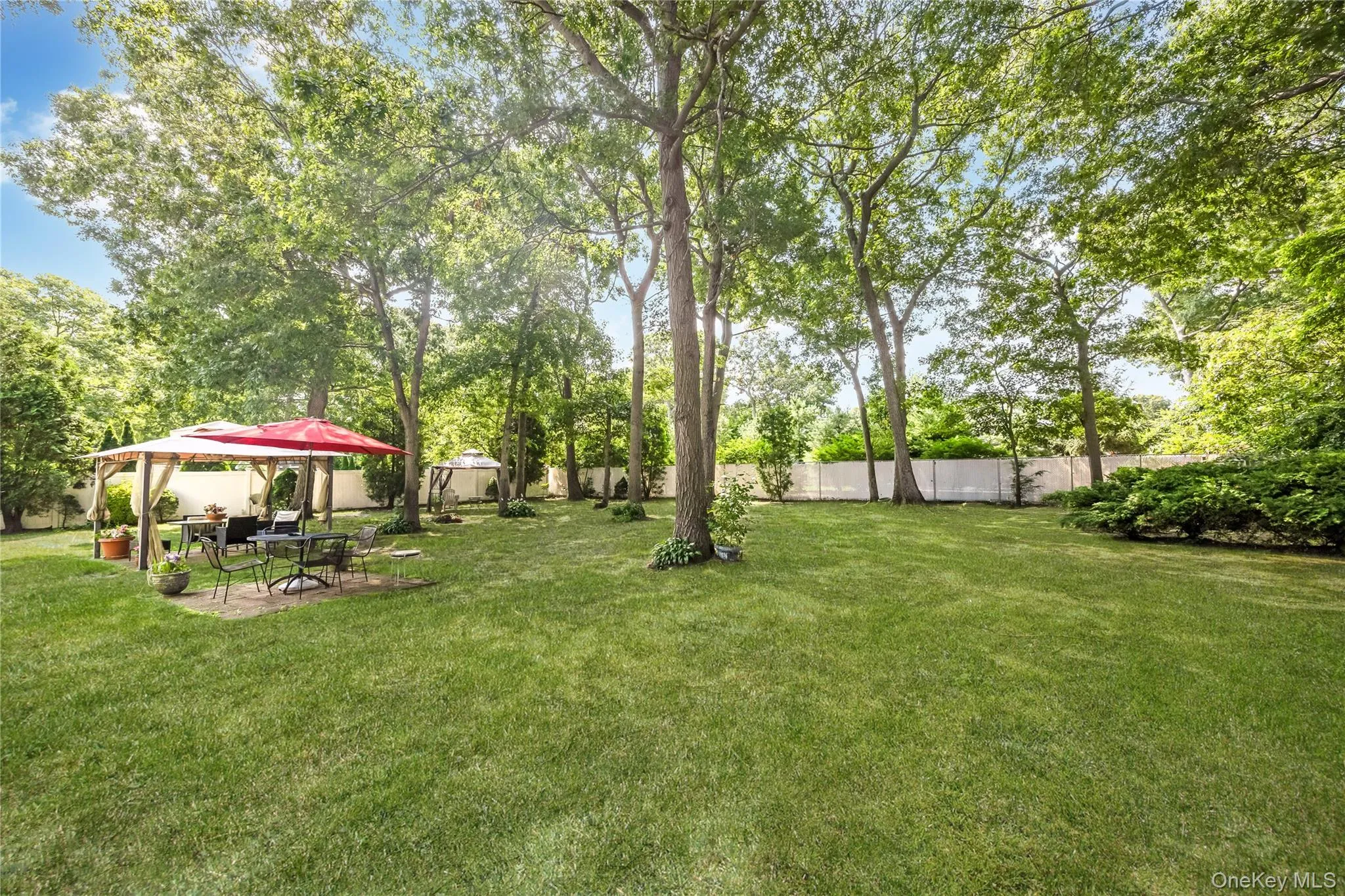 10 Gaetano Lane, Brookhaven, NY, 3 Bedrooms Bedrooms, 7 Rooms Rooms,3 BathroomsBathrooms,Residential,For Rent,Gaetano,0,1026713 10 Gaetano Lane, Brookhaven, NY, 3 Bedrooms Bedrooms, 7 Rooms Rooms,3 BathroomsBathrooms,Residential,For Rent,Gaetano,0,1026713