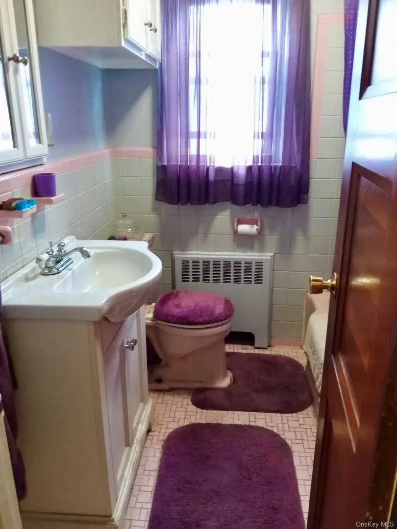 1207 Slabey Avenue, Hempstead, NY, 4 Bedrooms Bedrooms, 8 Rooms Rooms,1 BathroomBathrooms,Residential,For Rent,Slabey,0,1026718 1207 Slabey Avenue, Hempstead, NY, 4 Bedrooms Bedrooms, 8 Rooms Rooms,1 BathroomBathrooms,Residential,For Rent,Slabey,0,1026718