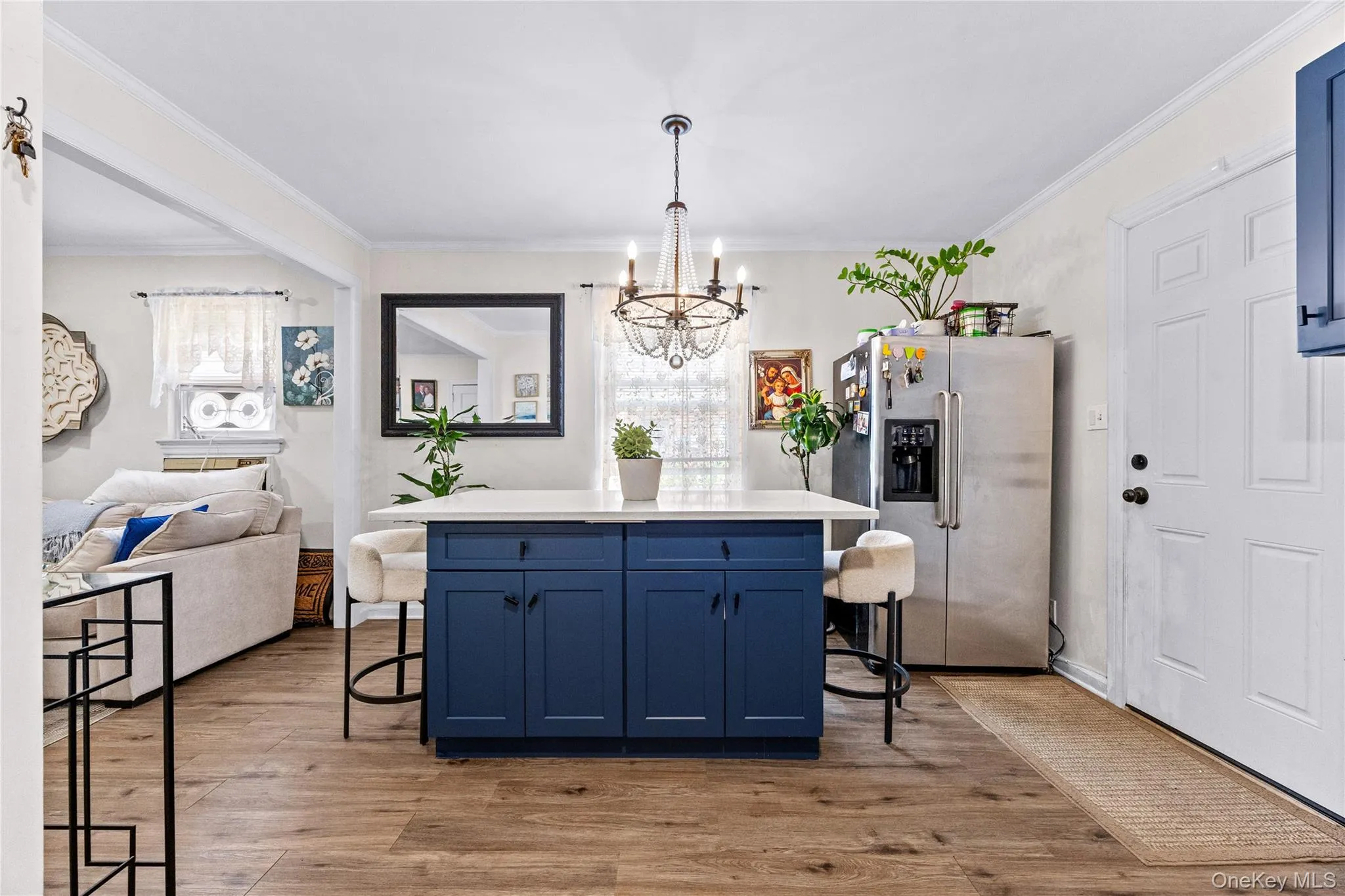 Gorgeous Chef's Kitchen Excellent Condition Gorgeous Chef's Kitchen Excellent Condition