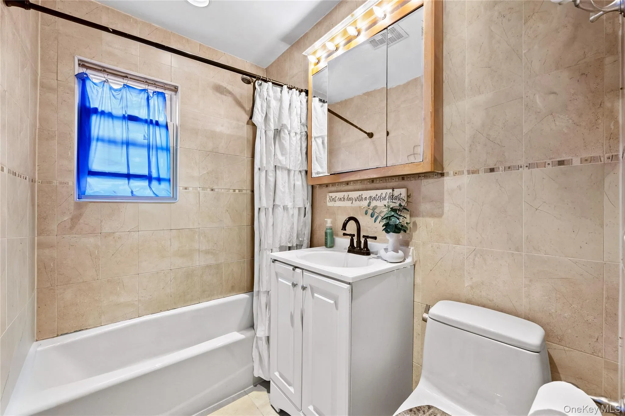 Full Bathroom - integrated lighting, and a white bathtub Full Bathroom - integrated lighting, and a white bathtub