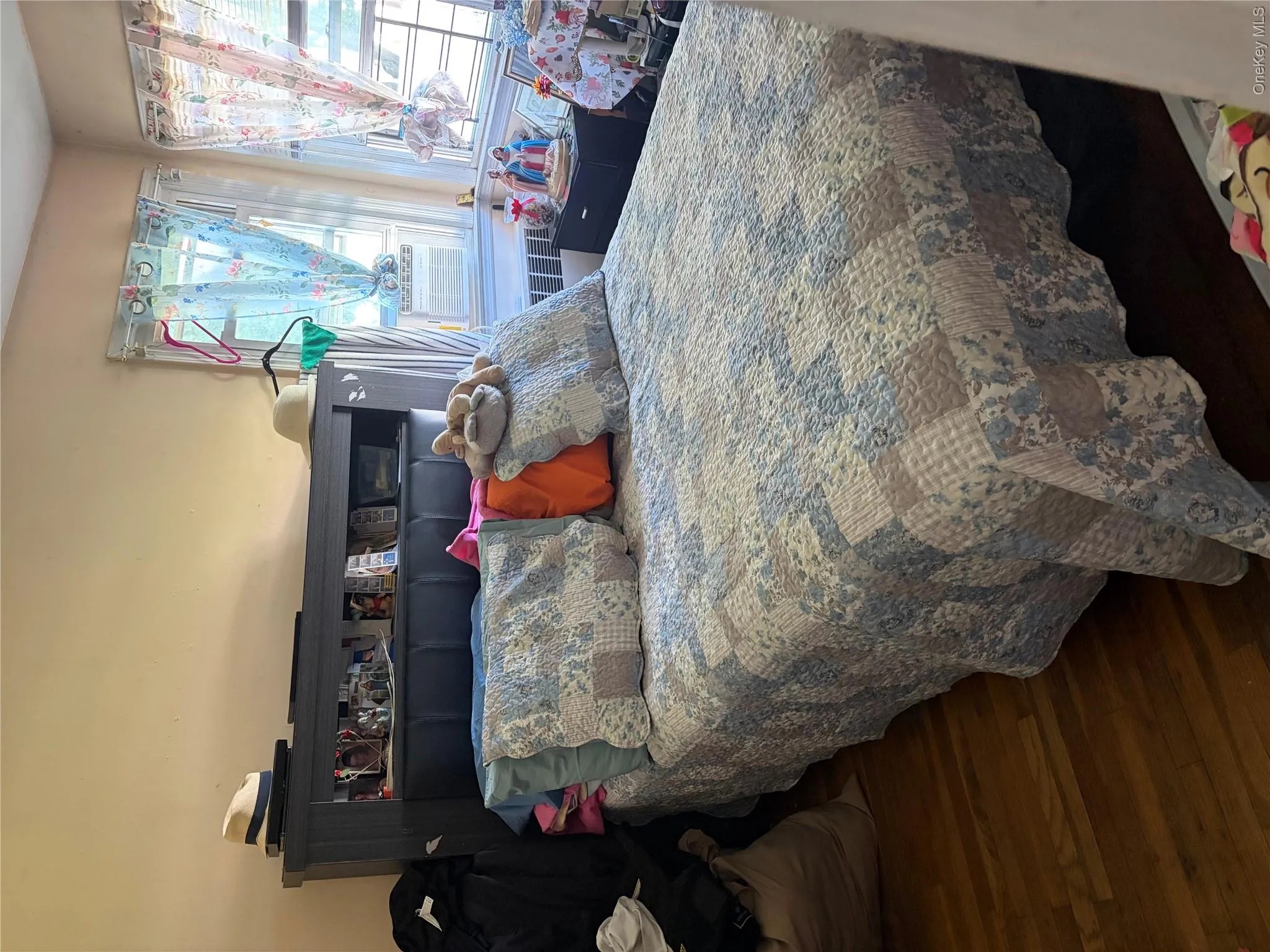 159 Church Street, Hempstead, NY, 3 Bedrooms Bedrooms, 6 Rooms Rooms,2 BathroomsBathrooms,Residential,For Rent,Church,0,1026721 159 Church Street, Hempstead, NY, 3 Bedrooms Bedrooms, 6 Rooms Rooms,2 BathroomsBathrooms,Residential,For Rent,Church,0,1026721