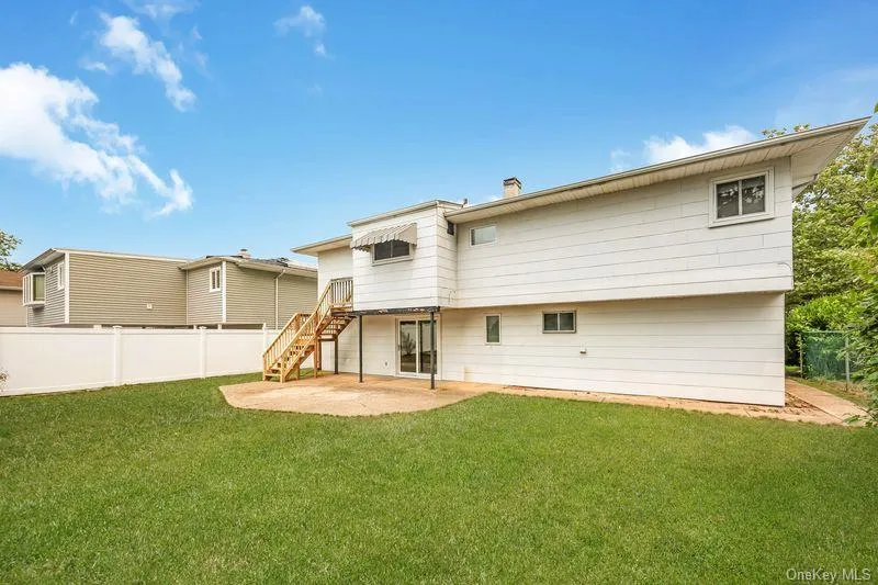 2940 Bond Drive, Hempstead, NY, 4 Bedrooms Bedrooms, 9 Rooms Rooms,1 BathroomBathrooms,Residential,For Rent,Bond,0,1026722 2940 Bond Drive, Hempstead, NY, 4 Bedrooms Bedrooms, 9 Rooms Rooms,1 BathroomBathrooms,Residential,For Rent,Bond,0,1026722