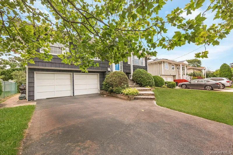 2940 Bond Drive, Hempstead, NY, 4 Bedrooms Bedrooms, 9 Rooms Rooms,1 BathroomBathrooms,Residential,For Rent,Bond,0,1026722 2940 Bond Drive, Hempstead, NY, 4 Bedrooms Bedrooms, 9 Rooms Rooms,1 BathroomBathrooms,Residential,For Rent,Bond,0,1026722