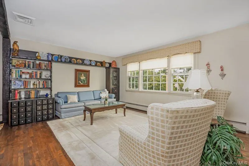 2940 Bond Drive, Hempstead, NY, 4 Bedrooms Bedrooms, 9 Rooms Rooms,1 BathroomBathrooms,Residential,For Rent,Bond,0,1026722 2940 Bond Drive, Hempstead, NY, 4 Bedrooms Bedrooms, 9 Rooms Rooms,1 BathroomBathrooms,Residential,For Rent,Bond,0,1026722