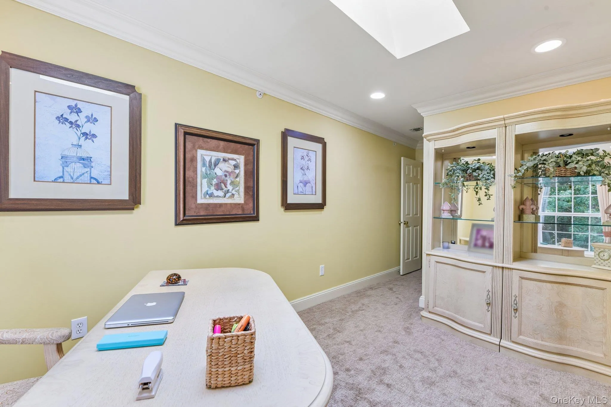 107 Kettles Lane, Brookhaven, NY, 2 Bedrooms Bedrooms, 8 Rooms Rooms,2 BathroomsBathrooms,Residential,For Rent,Kettles,0,1026723 107 Kettles Lane, Brookhaven, NY, 2 Bedrooms Bedrooms, 8 Rooms Rooms,2 BathroomsBathrooms,Residential,For Rent,Kettles,0,1026723