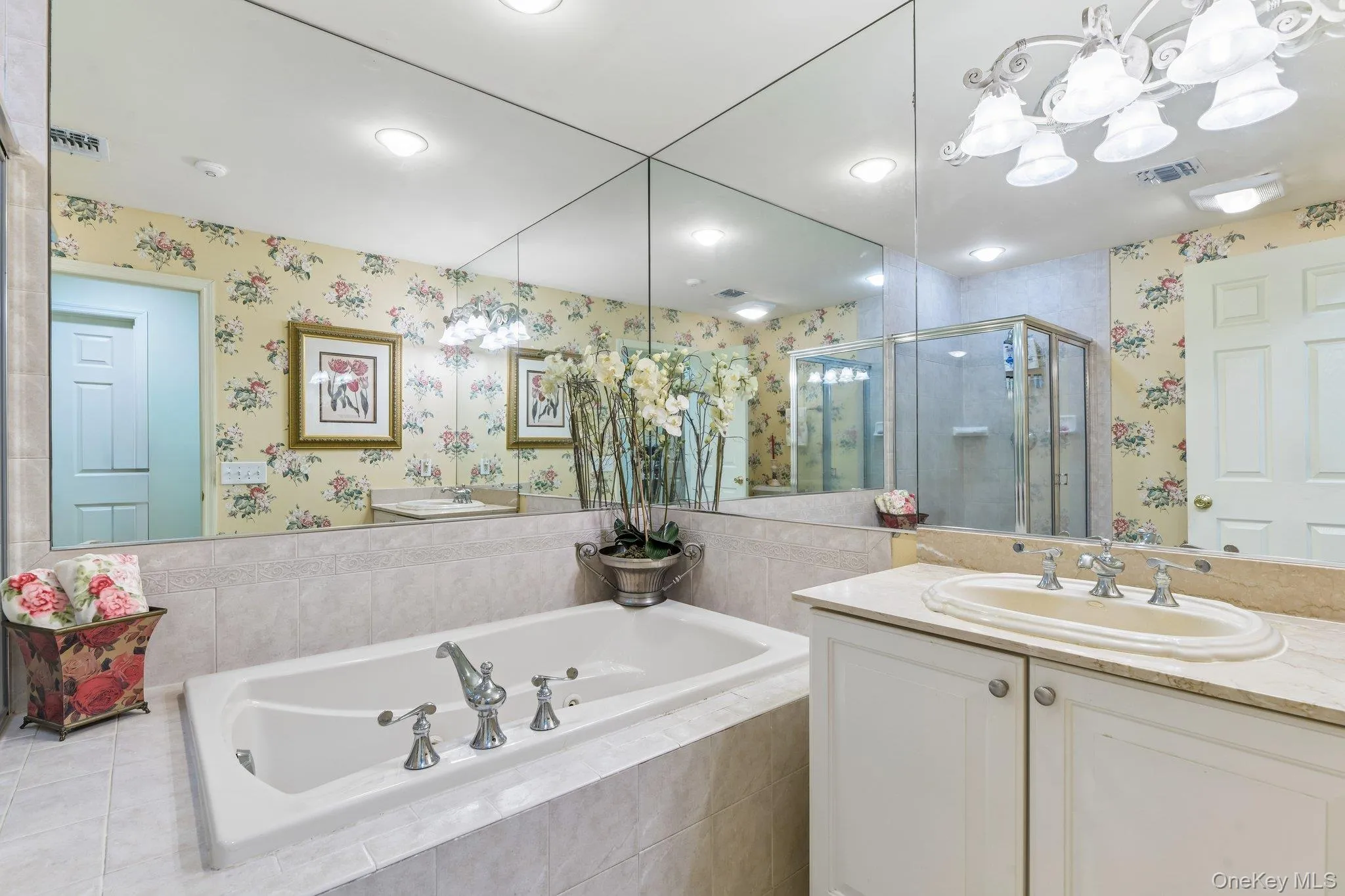 107 Kettles Lane, Brookhaven, NY, 2 Bedrooms Bedrooms, 8 Rooms Rooms,2 BathroomsBathrooms,Residential,For Rent,Kettles,0,1026723 107 Kettles Lane, Brookhaven, NY, 2 Bedrooms Bedrooms, 8 Rooms Rooms,2 BathroomsBathrooms,Residential,For Rent,Kettles,0,1026723