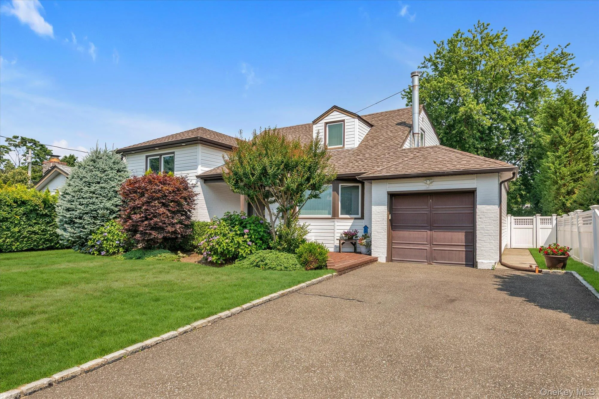 4020 Judith Lane, Hempstead, NY, 3 Bedrooms Bedrooms, 7 Rooms Rooms,2 BathroomsBathrooms,Residential,For Rent,Judith,0,1026726 4020 Judith Lane, Hempstead, NY, 3 Bedrooms Bedrooms, 7 Rooms Rooms,2 BathroomsBathrooms,Residential,For Rent,Judith,0,1026726