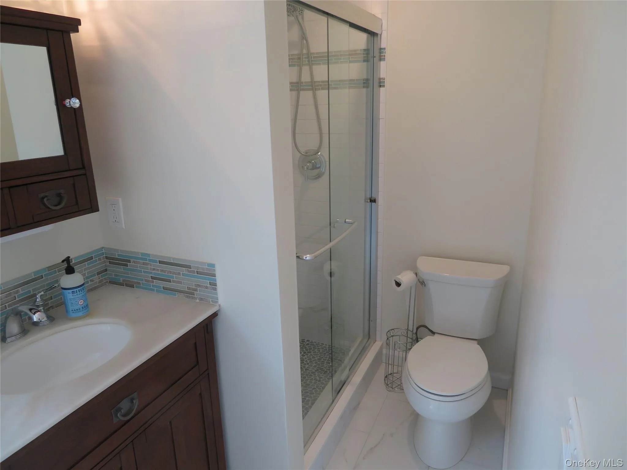 329 Strawtown Road, Clarkstown, NY, 1 Bedroom Bedrooms, 4 Rooms Rooms,1 BathroomBathrooms,Residential Lease,For Rent,Strawtown,0,1026730 329 Strawtown Road, Clarkstown, NY, 1 Bedroom Bedrooms, 4 Rooms Rooms,1 BathroomBathrooms,Residential Lease,For Rent,Strawtown,0,1026730