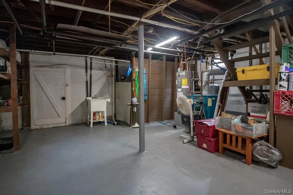 1 Carnation Avenue, Wawarsing, NY, 3 Bedrooms Bedrooms, 5 Rooms Rooms,1 BathroomBathrooms,Residential,For Rent,Carnation,0,1026731 1 Carnation Avenue, Wawarsing, NY, 3 Bedrooms Bedrooms, 5 Rooms Rooms,1 BathroomBathrooms,Residential,For Rent,Carnation,0,1026731