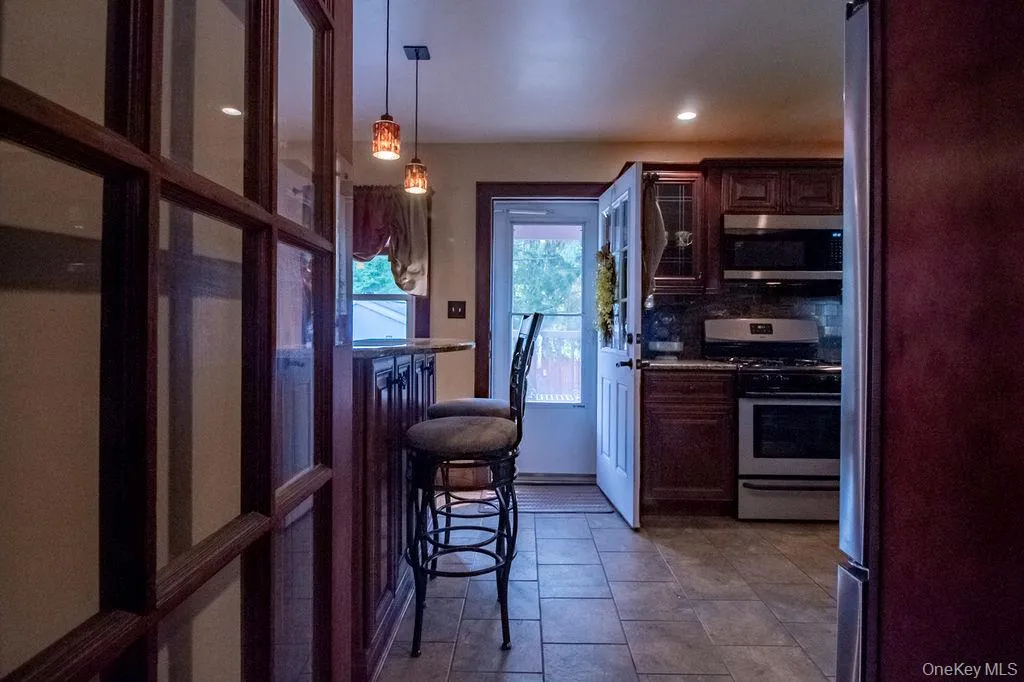 1 Carnation Avenue, Wawarsing, NY, 3 Bedrooms Bedrooms, 5 Rooms Rooms,1 BathroomBathrooms,Residential,For Rent,Carnation,0,1026731 1 Carnation Avenue, Wawarsing, NY, 3 Bedrooms Bedrooms, 5 Rooms Rooms,1 BathroomBathrooms,Residential,For Rent,Carnation,0,1026731