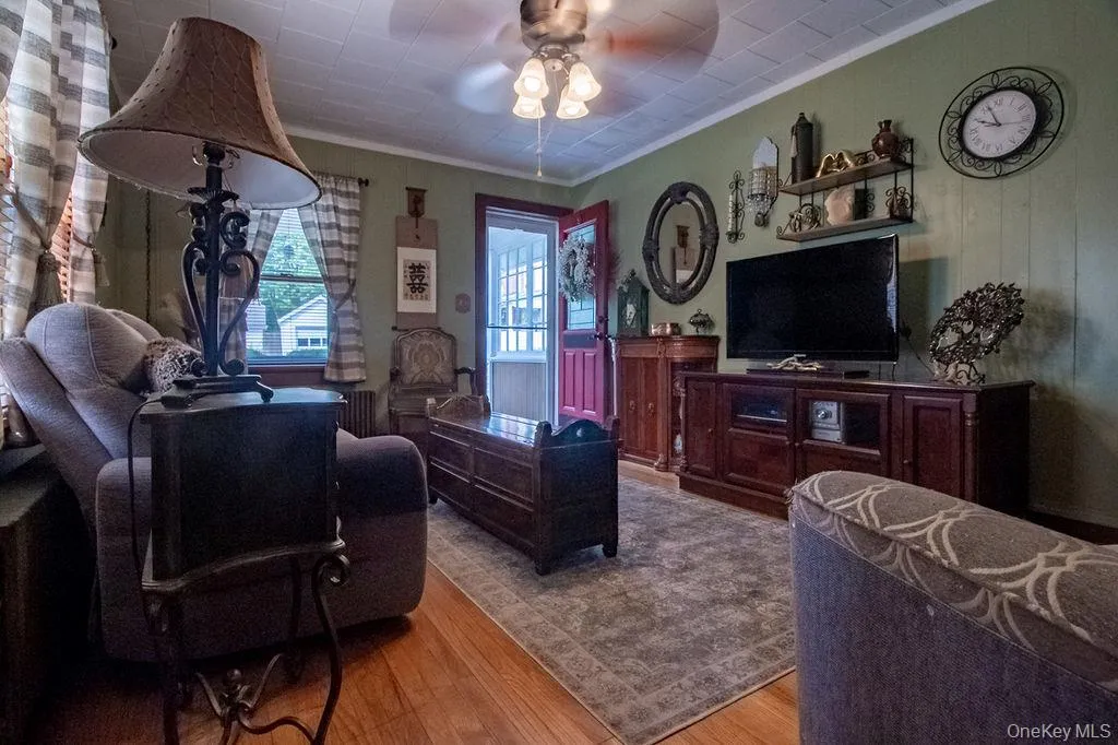 1 Carnation Avenue, Wawarsing, NY, 3 Bedrooms Bedrooms, 5 Rooms Rooms,1 BathroomBathrooms,Residential,For Rent,Carnation,0,1026731 1 Carnation Avenue, Wawarsing, NY, 3 Bedrooms Bedrooms, 5 Rooms Rooms,1 BathroomBathrooms,Residential,For Rent,Carnation,0,1026731