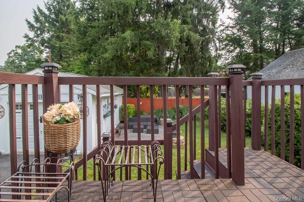 1 Carnation Avenue, Wawarsing, NY, 3 Bedrooms Bedrooms, 5 Rooms Rooms,1 BathroomBathrooms,Residential,For Rent,Carnation,0,1026731 1 Carnation Avenue, Wawarsing, NY, 3 Bedrooms Bedrooms, 5 Rooms Rooms,1 BathroomBathrooms,Residential,For Rent,Carnation,0,1026731
