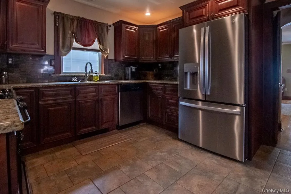 1 Carnation Avenue, Wawarsing, NY, 3 Bedrooms Bedrooms, 5 Rooms Rooms,1 BathroomBathrooms,Residential,For Rent,Carnation,0,1026731 1 Carnation Avenue, Wawarsing, NY, 3 Bedrooms Bedrooms, 5 Rooms Rooms,1 BathroomBathrooms,Residential,For Rent,Carnation,0,1026731