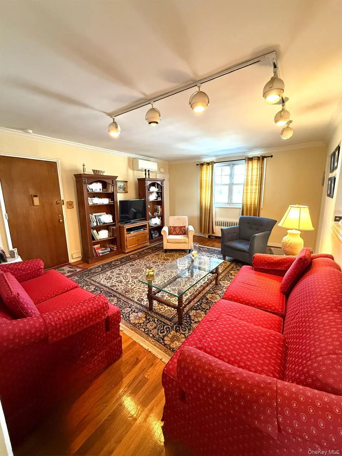 25104 63rd Avenue, New York, NY, 3 Bedrooms Bedrooms, 5 Rooms Rooms,1 BathroomBathrooms,Residential,For Rent,63rd,0,1026733 25104 63rd Avenue, New York, NY, 3 Bedrooms Bedrooms, 5 Rooms Rooms,1 BathroomBathrooms,Residential,For Rent,63rd,0,1026733