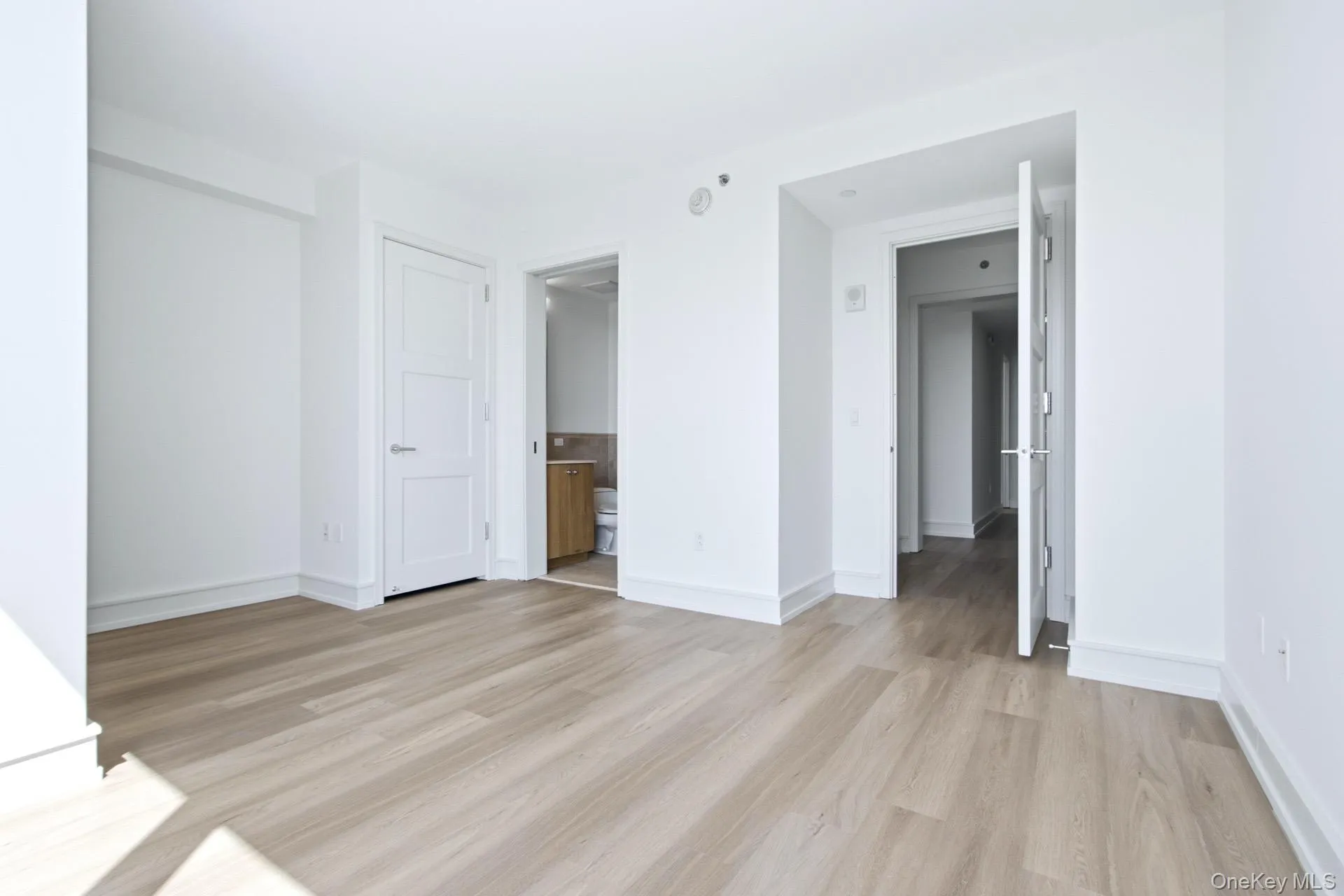 1 Renaissance Square, White Plains, NY, 3 Bedrooms Bedrooms, 9 Rooms Rooms,3 BathroomsBathrooms,Residential,For Rent,Renaissance,0,1026735 1 Renaissance Square, White Plains, NY, 3 Bedrooms Bedrooms, 9 Rooms Rooms,3 BathroomsBathrooms,Residential,For Rent,Renaissance,0,1026735