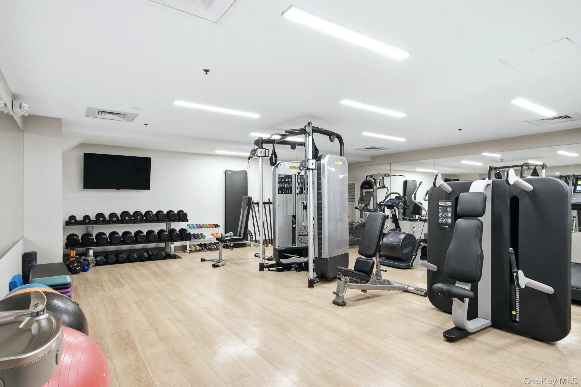 1 Renaissance Square, White Plains, NY, 3 Bedrooms Bedrooms, 9 Rooms Rooms,3 BathroomsBathrooms,Residential,For Rent,Renaissance,0,1026735 1 Renaissance Square, White Plains, NY, 3 Bedrooms Bedrooms, 9 Rooms Rooms,3 BathroomsBathrooms,Residential,For Rent,Renaissance,0,1026735