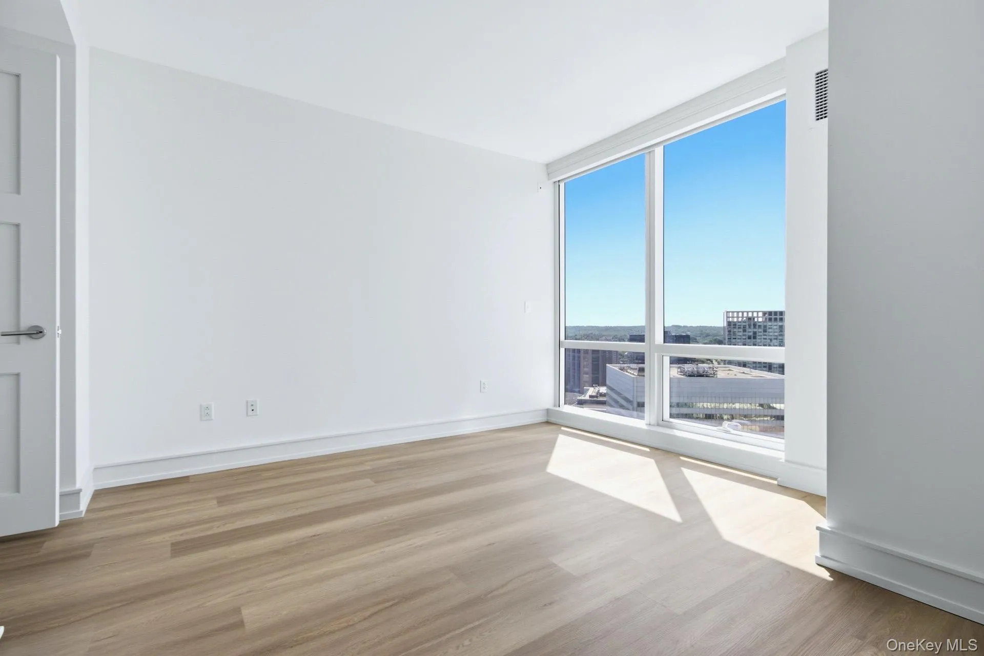 1 Renaissance Square, White Plains, NY, 3 Bedrooms Bedrooms, 9 Rooms Rooms,3 BathroomsBathrooms,Residential,For Rent,Renaissance,0,1026735 1 Renaissance Square, White Plains, NY, 3 Bedrooms Bedrooms, 9 Rooms Rooms,3 BathroomsBathrooms,Residential,For Rent,Renaissance,0,1026735