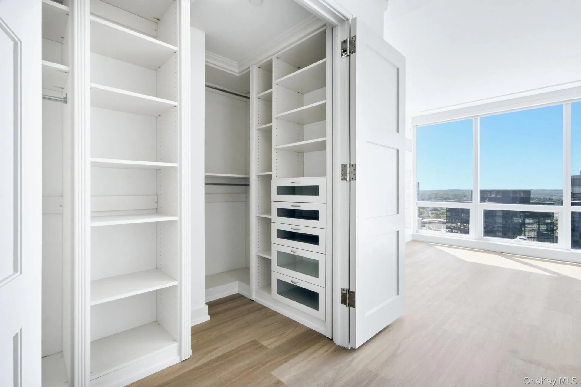 1 Renaissance Square, White Plains, NY, 3 Bedrooms Bedrooms, 9 Rooms Rooms,3 BathroomsBathrooms,Residential,For Rent,Renaissance,0,1026735 1 Renaissance Square, White Plains, NY, 3 Bedrooms Bedrooms, 9 Rooms Rooms,3 BathroomsBathrooms,Residential,For Rent,Renaissance,0,1026735