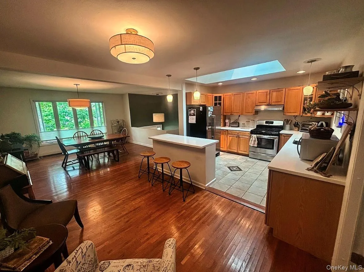 23 Hankin Loop, Poughkeepsie (town), NY, 4 Bedrooms Bedrooms, 9 Rooms Rooms,2 BathroomsBathrooms,Residential,For Rent,Hankin,0,1026736 23 Hankin Loop, Poughkeepsie (town), NY, 4 Bedrooms Bedrooms, 9 Rooms Rooms,2 BathroomsBathrooms,Residential,For Rent,Hankin,0,1026736
