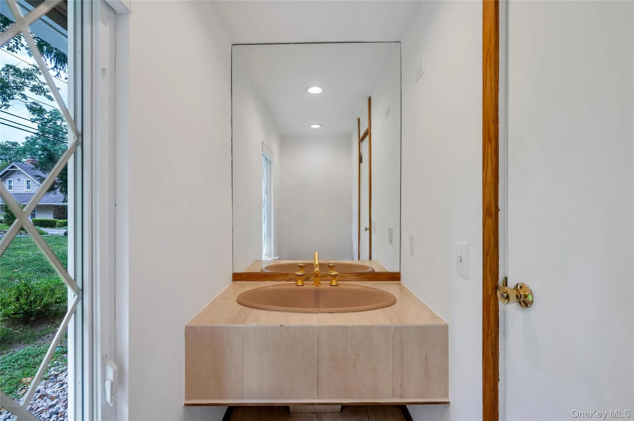 11 Buena Vista Road, Brookhaven, NY, 4 Bedrooms Bedrooms, 10 Rooms Rooms,2 BathroomsBathrooms,Residential,For Rent,Buena Vista,0,1026739 11 Buena Vista Road, Brookhaven, NY, 4 Bedrooms Bedrooms, 10 Rooms Rooms,2 BathroomsBathrooms,Residential,For Rent,Buena Vista,0,1026739