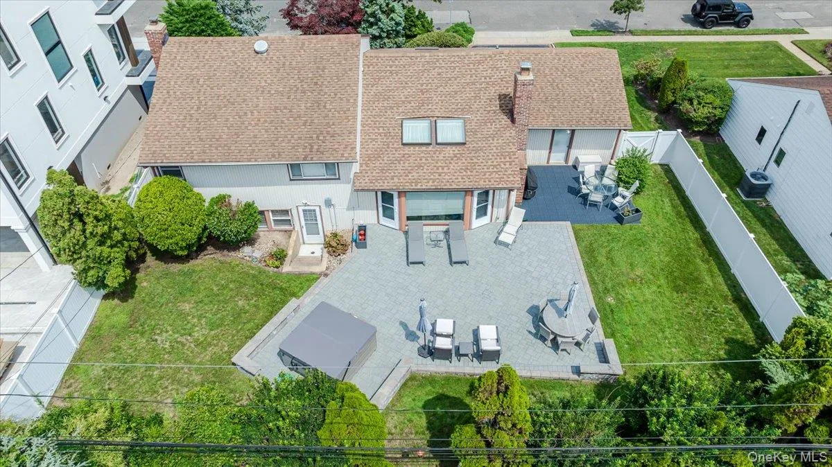 1417 Park Street, Hempstead, NY, 4 Bedrooms Bedrooms, 9 Rooms Rooms,3 BathroomsBathrooms,Residential,For Rent,Park,0,1026745 1417 Park Street, Hempstead, NY, 4 Bedrooms Bedrooms, 9 Rooms Rooms,3 BathroomsBathrooms,Residential,For Rent,Park,0,1026745