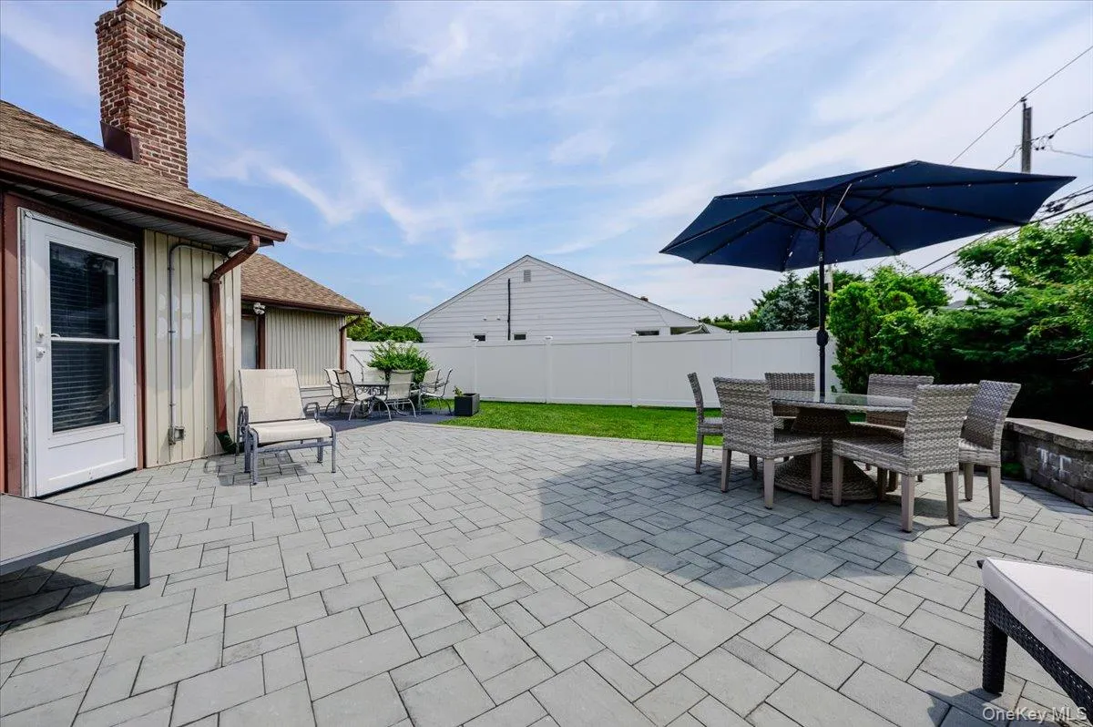 1417 Park Street, Hempstead, NY, 4 Bedrooms Bedrooms, 9 Rooms Rooms,3 BathroomsBathrooms,Residential,For Rent,Park,0,1026745 1417 Park Street, Hempstead, NY, 4 Bedrooms Bedrooms, 9 Rooms Rooms,3 BathroomsBathrooms,Residential,For Rent,Park,0,1026745
