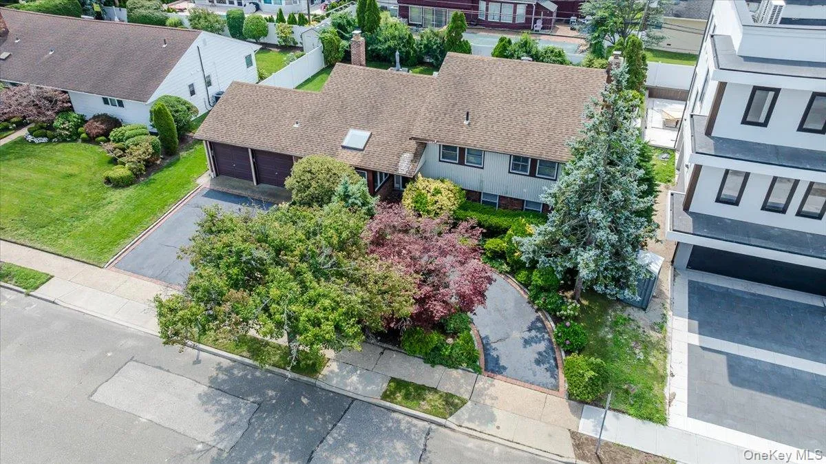 1417 Park Street, Hempstead, NY, 4 Bedrooms Bedrooms, 9 Rooms Rooms,3 BathroomsBathrooms,Residential,For Rent,Park,0,1026745 1417 Park Street, Hempstead, NY, 4 Bedrooms Bedrooms, 9 Rooms Rooms,3 BathroomsBathrooms,Residential,For Rent,Park,0,1026745