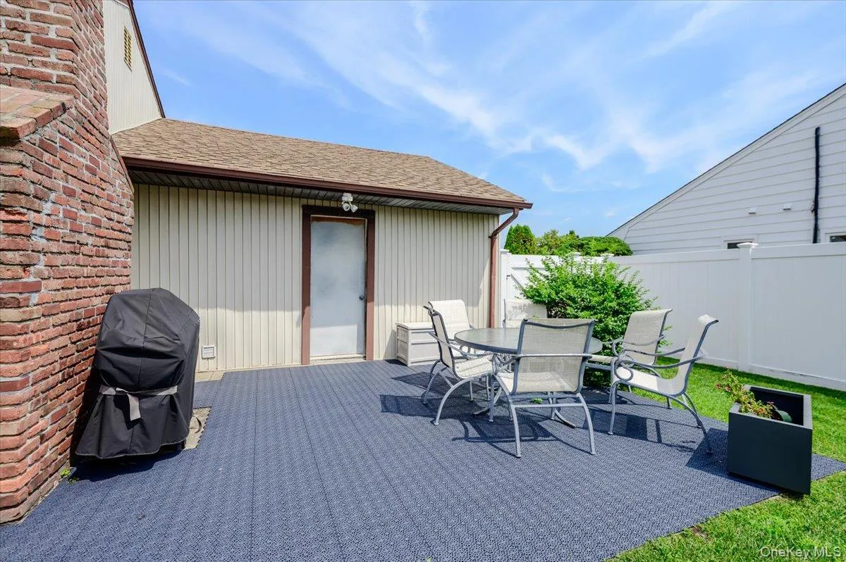 1417 Park Street, Hempstead, NY, 4 Bedrooms Bedrooms, 9 Rooms Rooms,3 BathroomsBathrooms,Residential,For Rent,Park,0,1026745 1417 Park Street, Hempstead, NY, 4 Bedrooms Bedrooms, 9 Rooms Rooms,3 BathroomsBathrooms,Residential,For Rent,Park,0,1026745