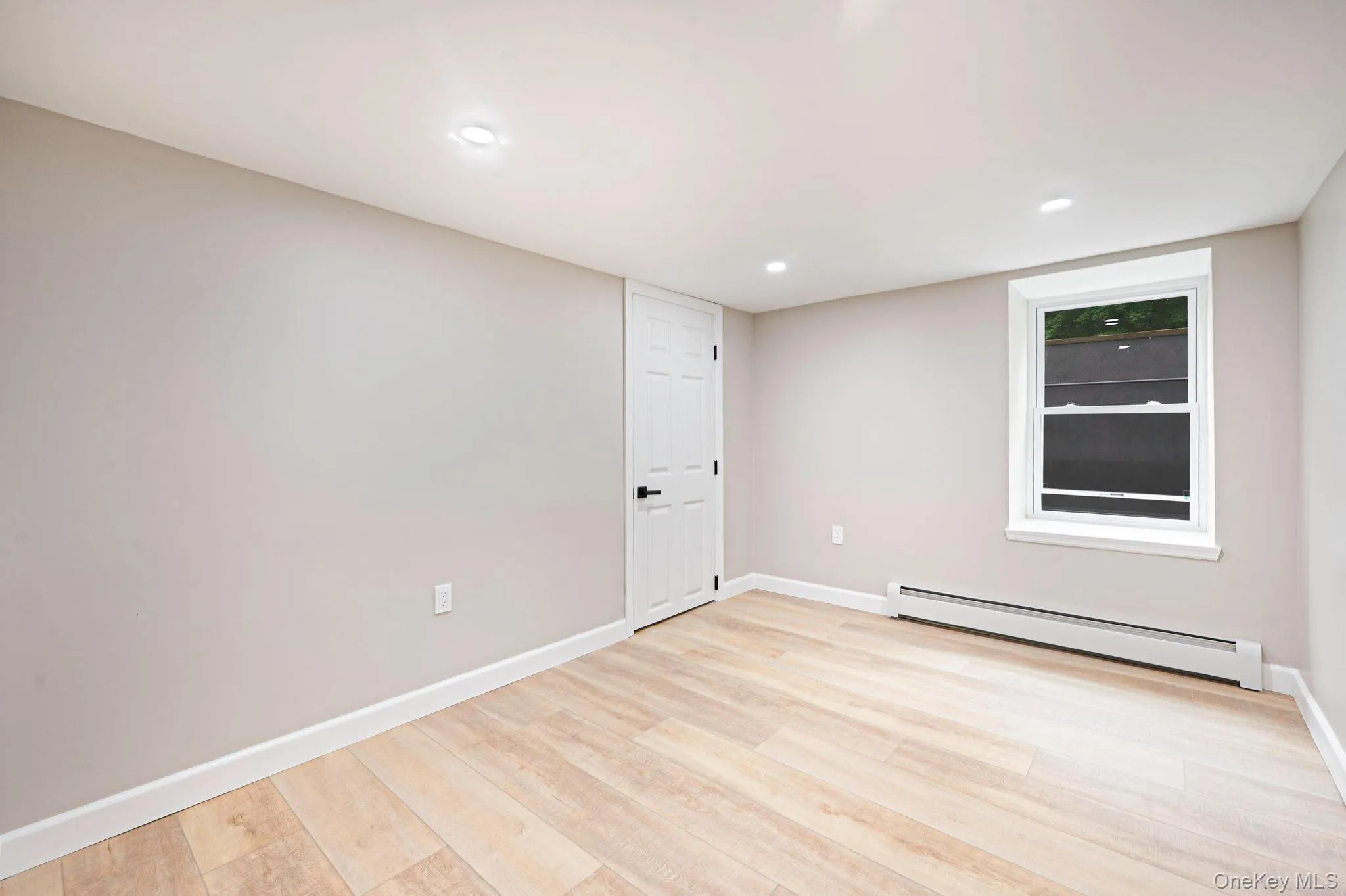 11 Mayfield, Brookhaven, NY, 3 Bedrooms Bedrooms, 6 Rooms Rooms,2 BathroomsBathrooms,Residential,For Rent,Mayfield,0,1026749 11 Mayfield, Brookhaven, NY, 3 Bedrooms Bedrooms, 6 Rooms Rooms,2 BathroomsBathrooms,Residential,For Rent,Mayfield,0,1026749