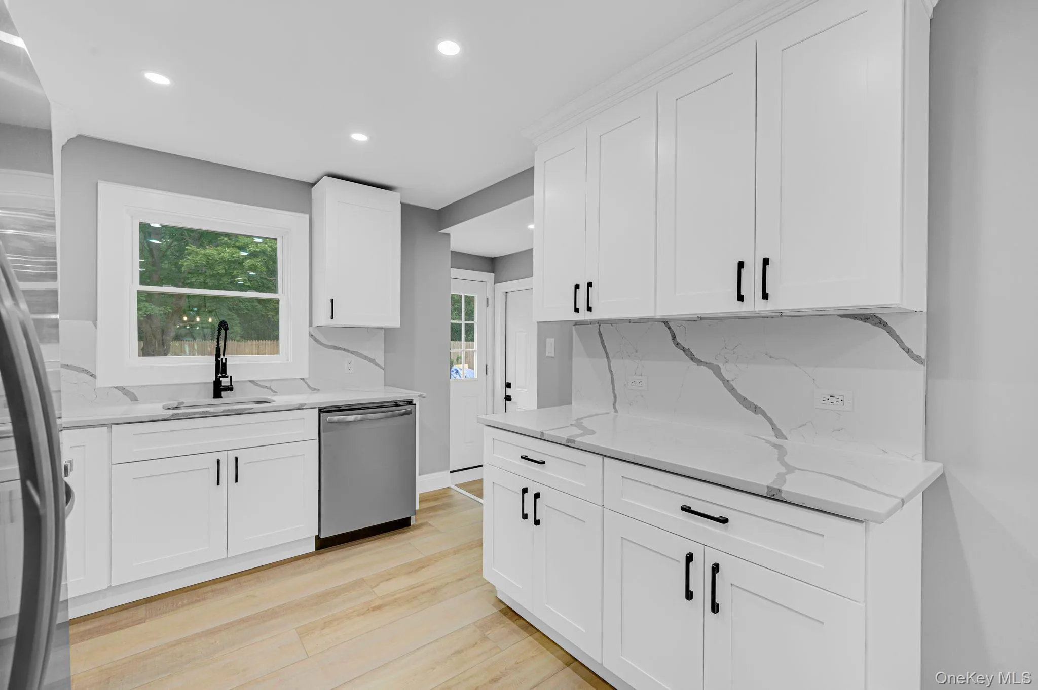 11 Mayfield, Brookhaven, NY, 3 Bedrooms Bedrooms, 6 Rooms Rooms,2 BathroomsBathrooms,Residential,For Rent,Mayfield,0,1026749 11 Mayfield, Brookhaven, NY, 3 Bedrooms Bedrooms, 6 Rooms Rooms,2 BathroomsBathrooms,Residential,For Rent,Mayfield,0,1026749