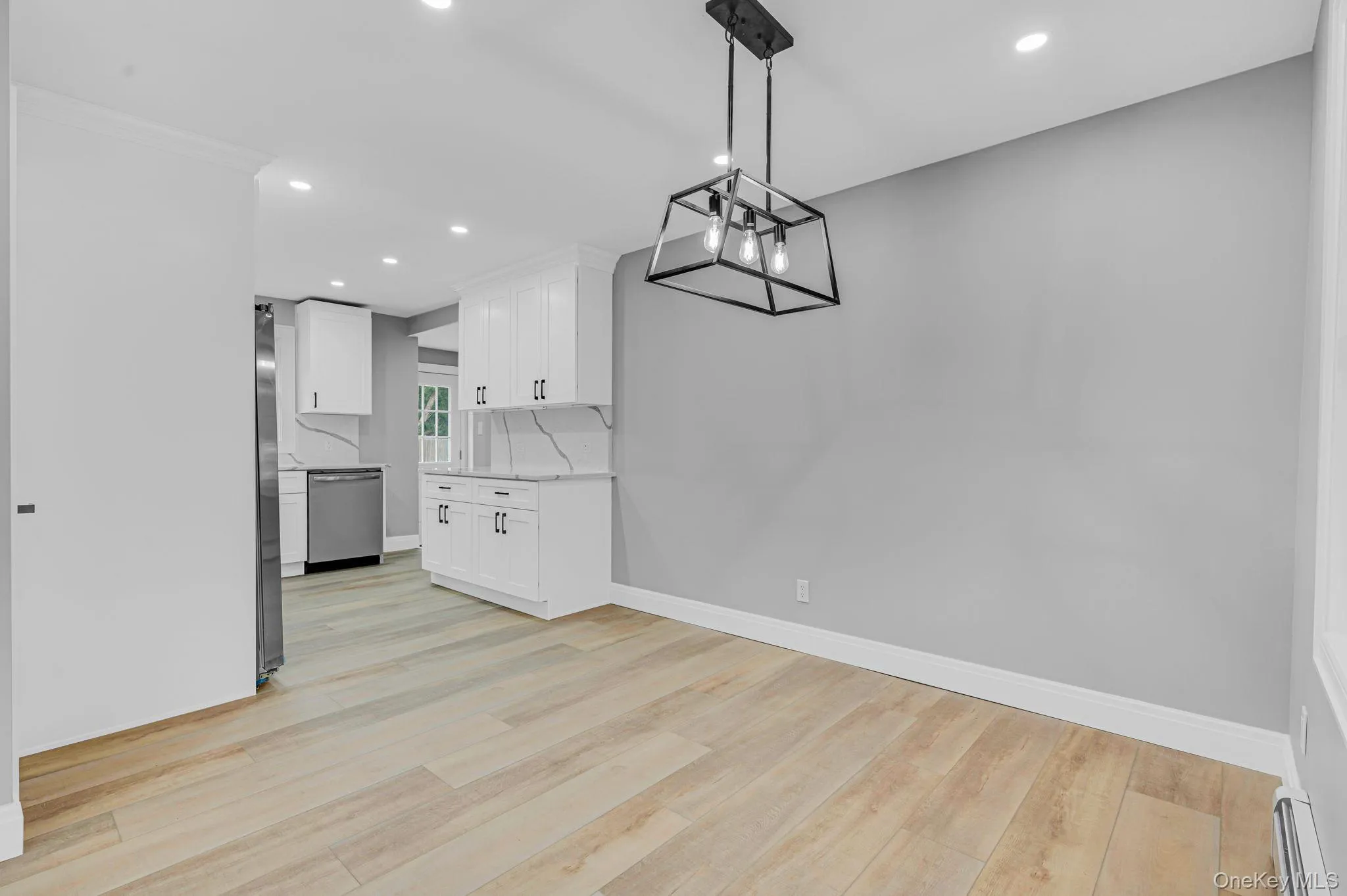 11 Mayfield, Brookhaven, NY, 3 Bedrooms Bedrooms, 6 Rooms Rooms,2 BathroomsBathrooms,Residential,For Rent,Mayfield,0,1026749 11 Mayfield, Brookhaven, NY, 3 Bedrooms Bedrooms, 6 Rooms Rooms,2 BathroomsBathrooms,Residential,For Rent,Mayfield,0,1026749