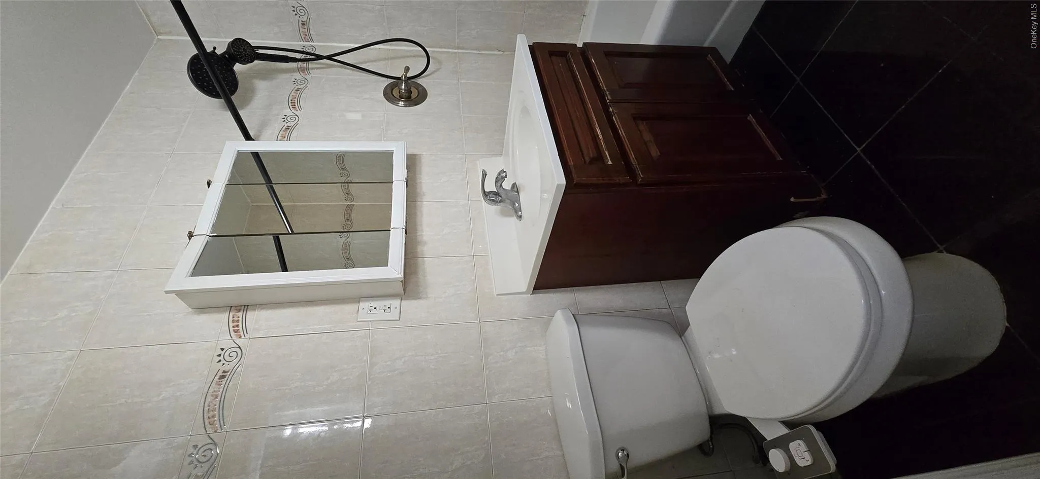 158-29 76 Avenue, New York, NY, 1 Bedroom Bedrooms, 4 Rooms Rooms,1 BathroomBathrooms,Residential Lease,For Rent,76,0,1026752 158-29 76 Avenue, New York, NY, 1 Bedroom Bedrooms, 4 Rooms Rooms,1 BathroomBathrooms,Residential Lease,For Rent,76,0,1026752